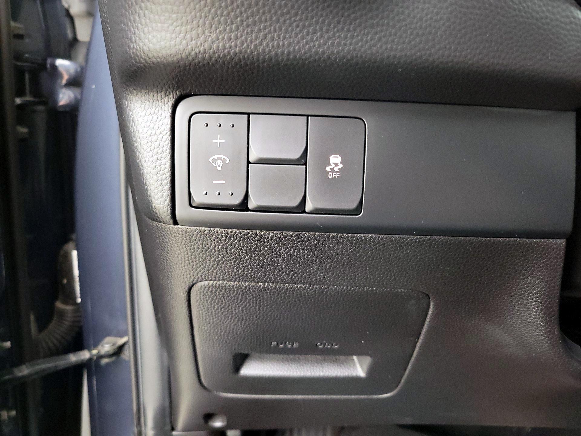 Thumbnail: 2016 Kia Soul - 13