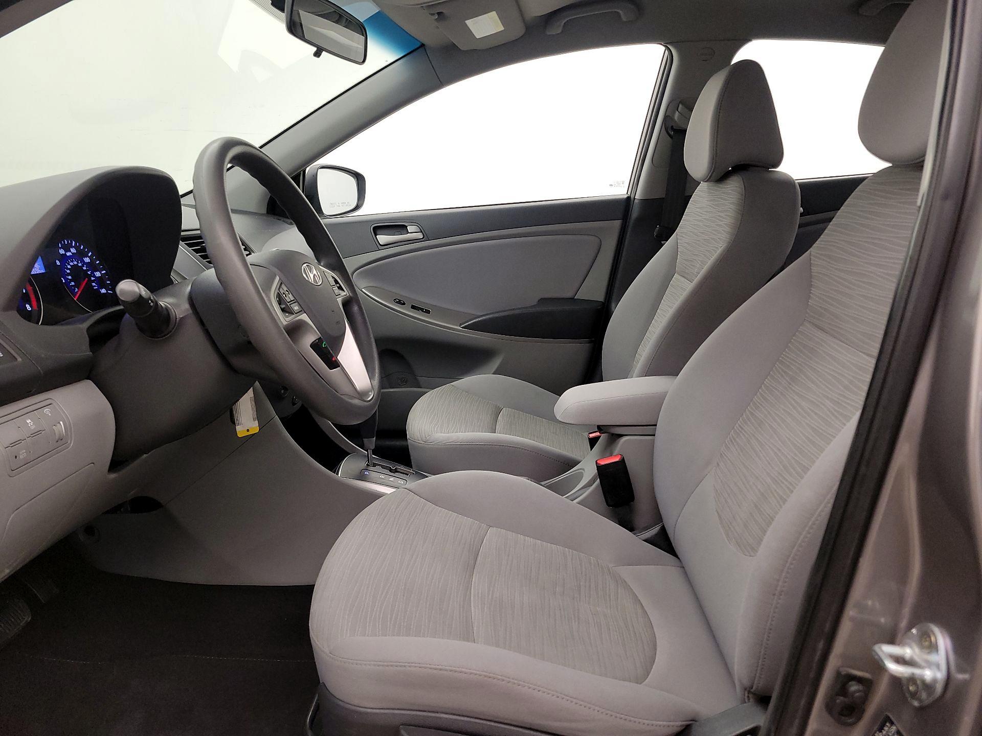 Thumbnail: 2017 Hyundai Accent - 11