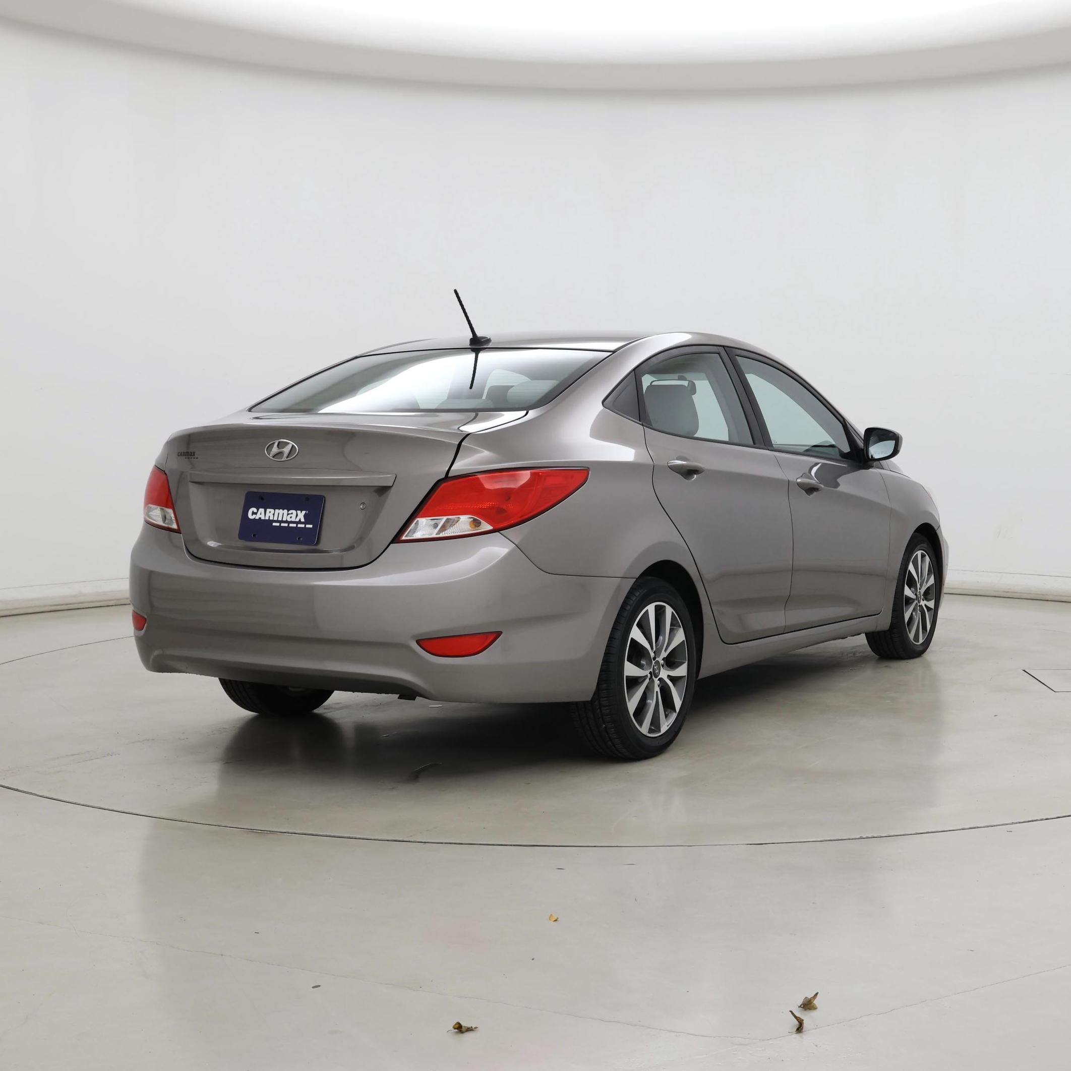 Thumbnail: 2017 Hyundai Accent - 8