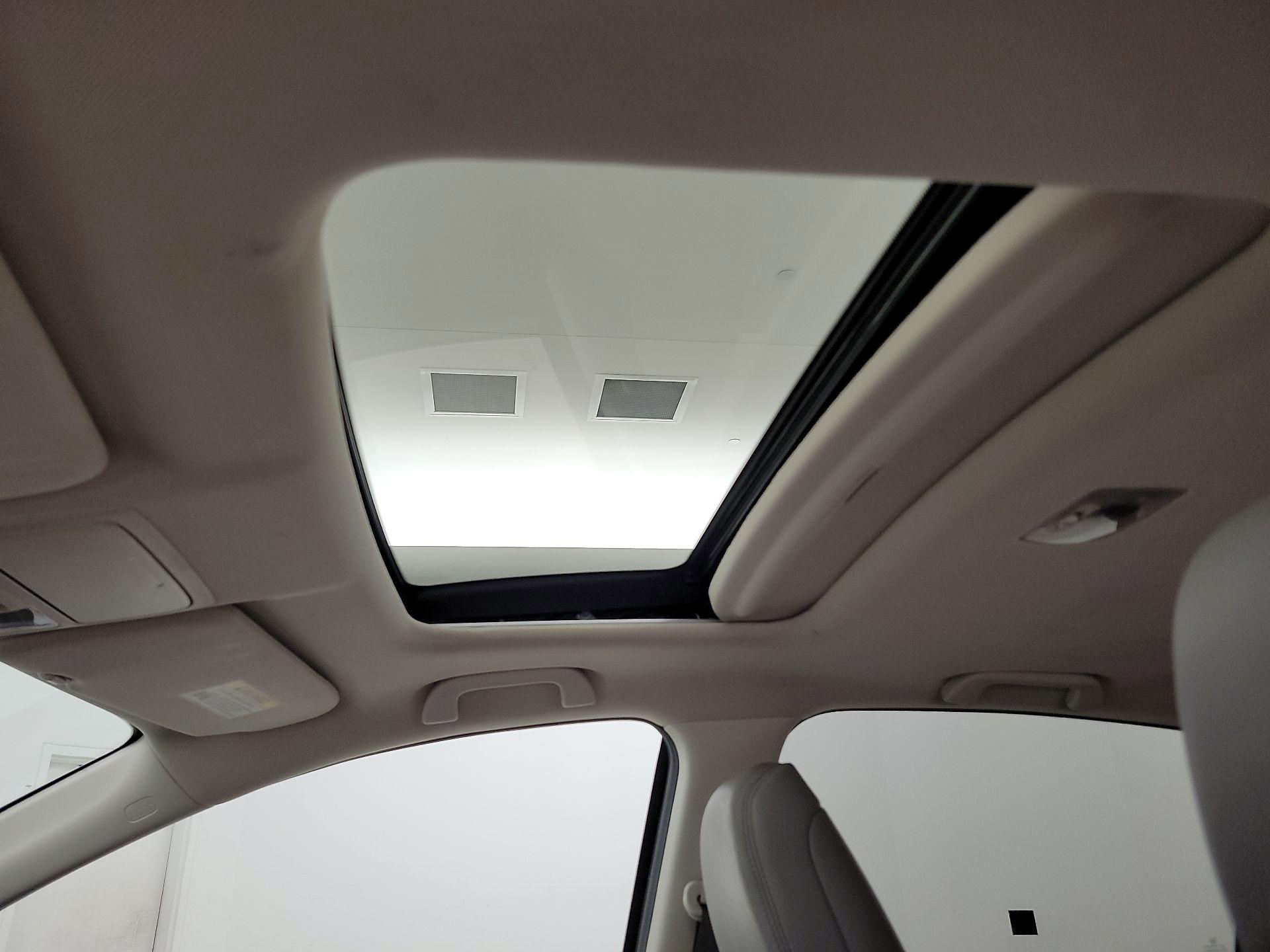 Thumbnail: 2016 Honda CR-V - 20