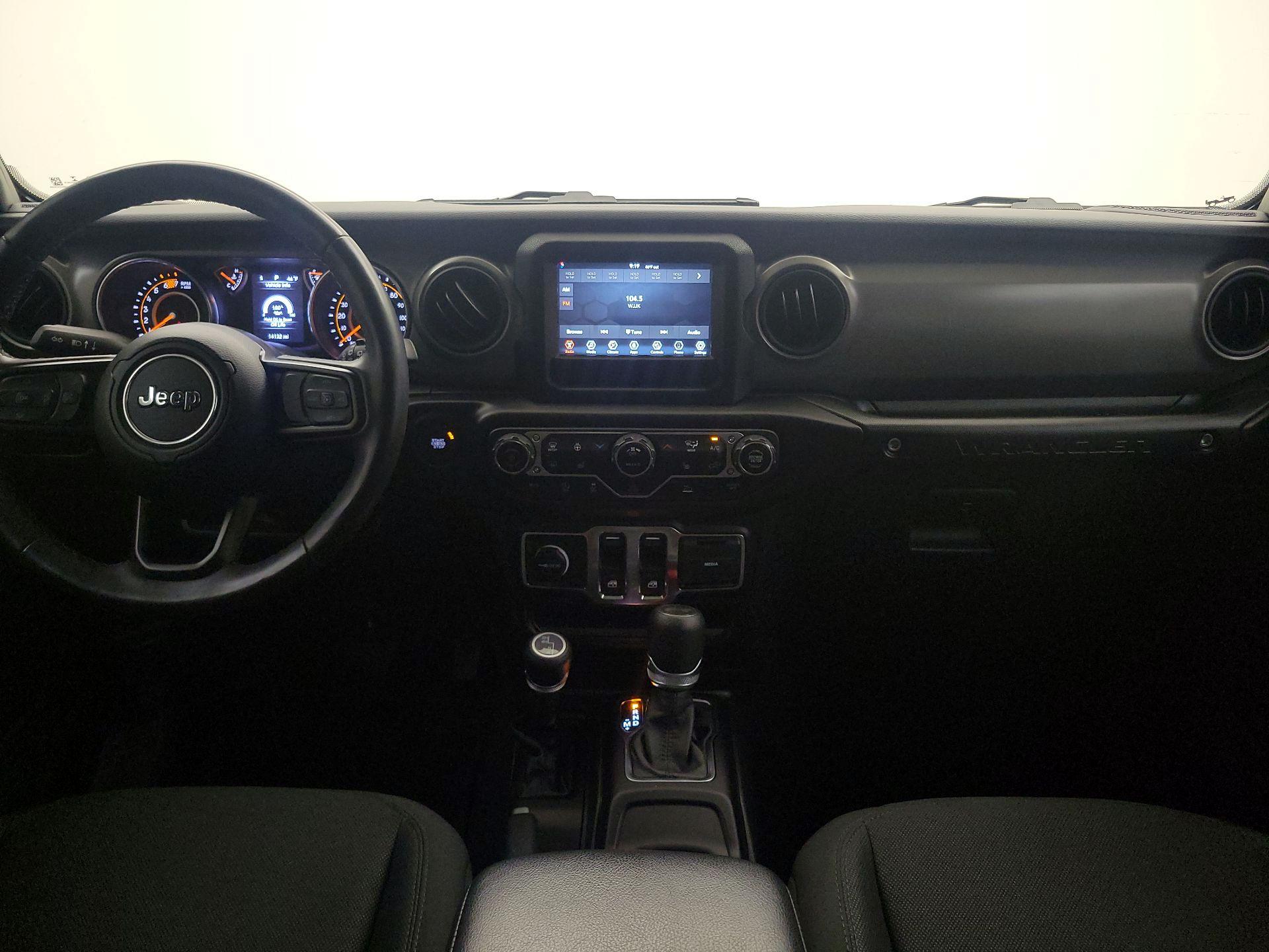 Thumbnail: 2023 Jeep Wrangler - 9