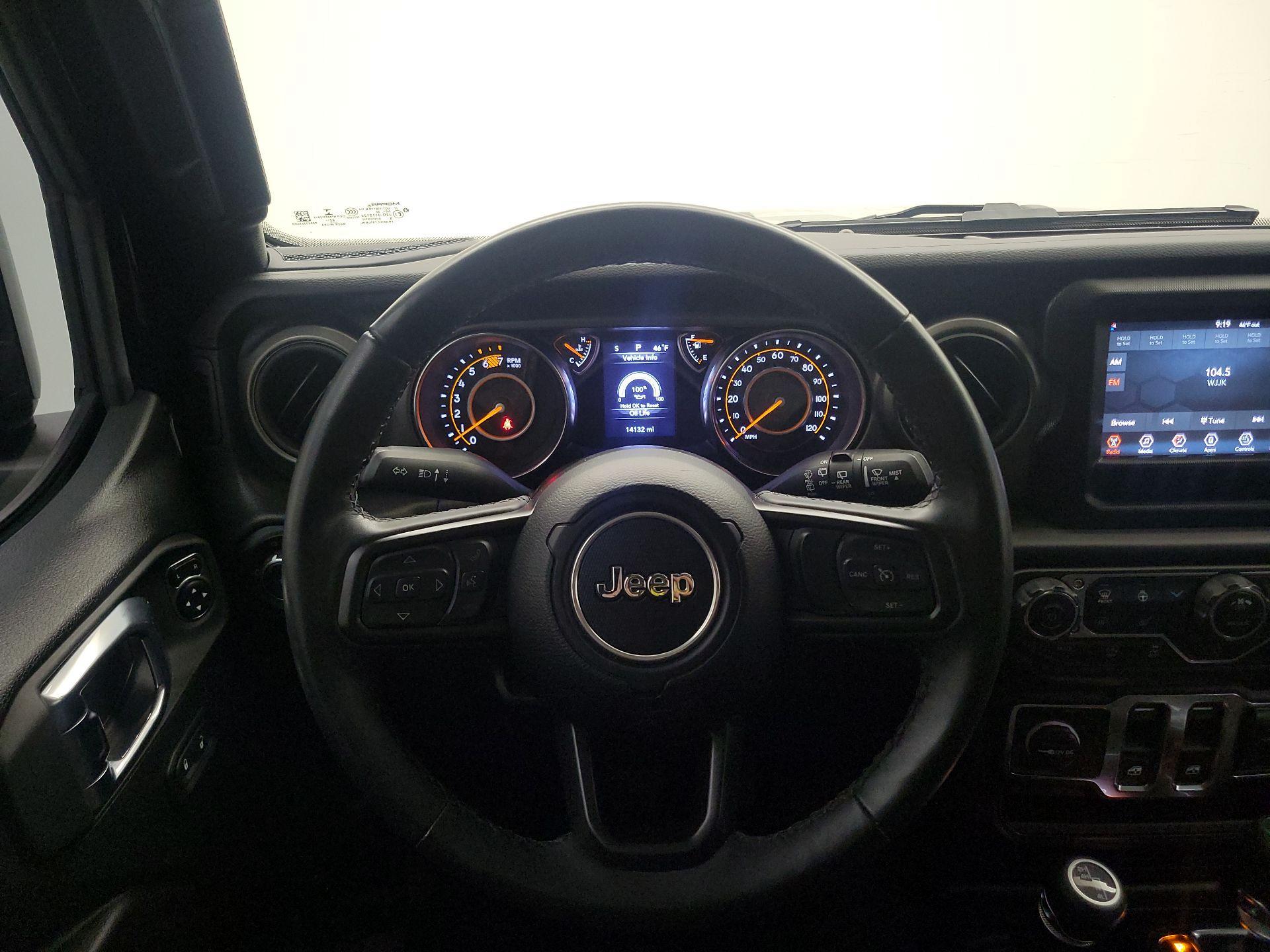 Thumbnail: 2023 Jeep Wrangler - 10