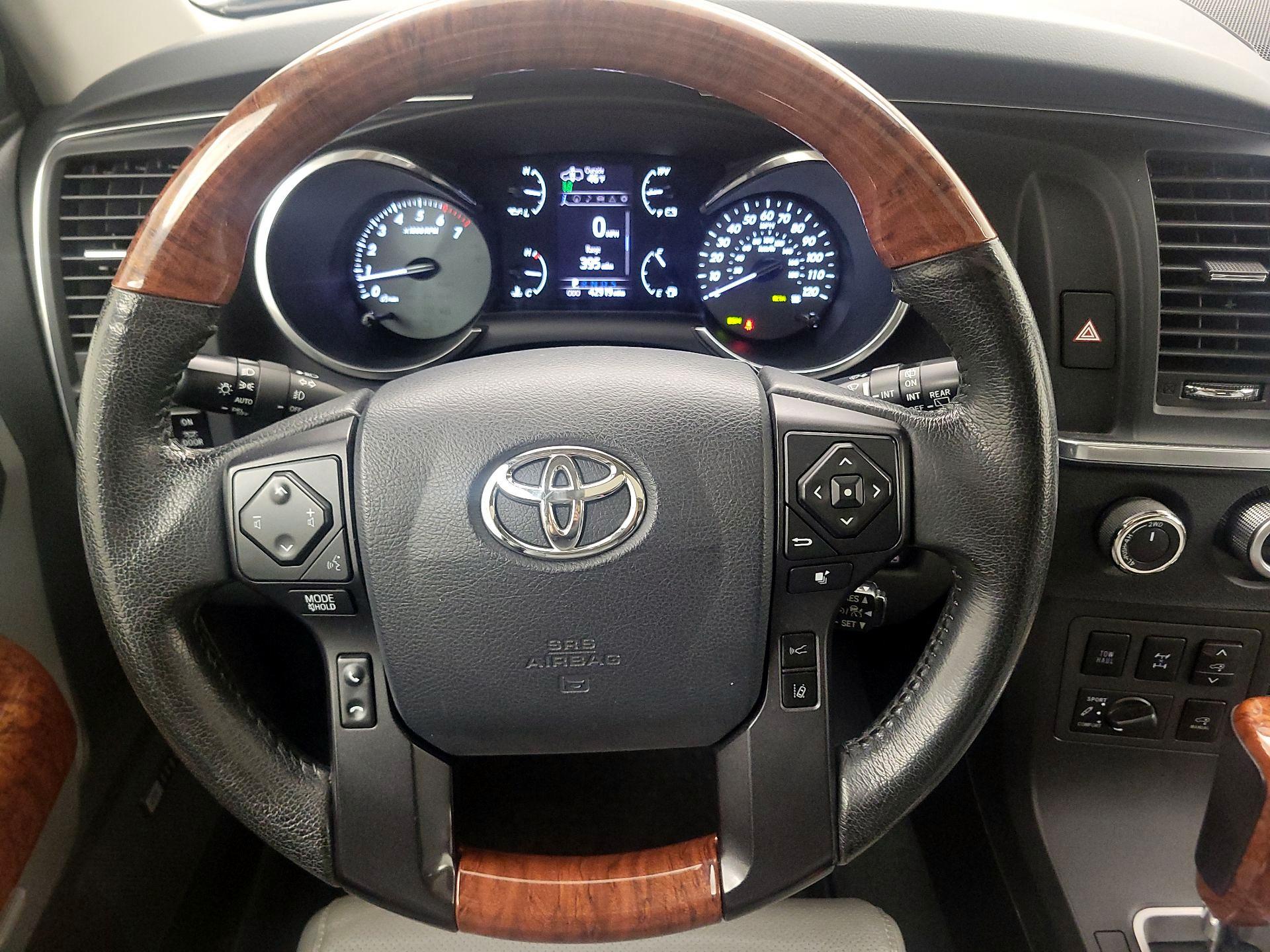 Thumbnail: 2020 Toyota Sequoia - 10