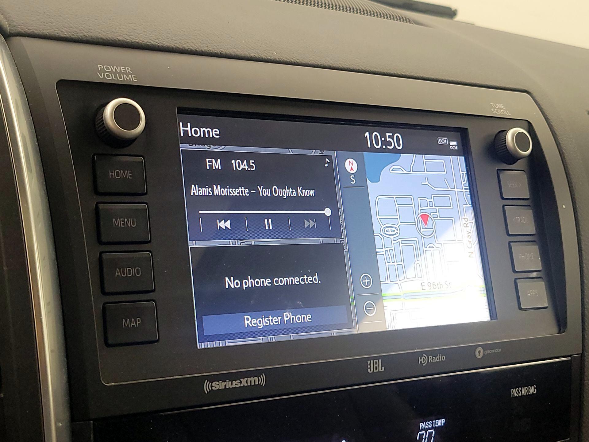 Thumbnail: 2020 Toyota Sequoia - 16