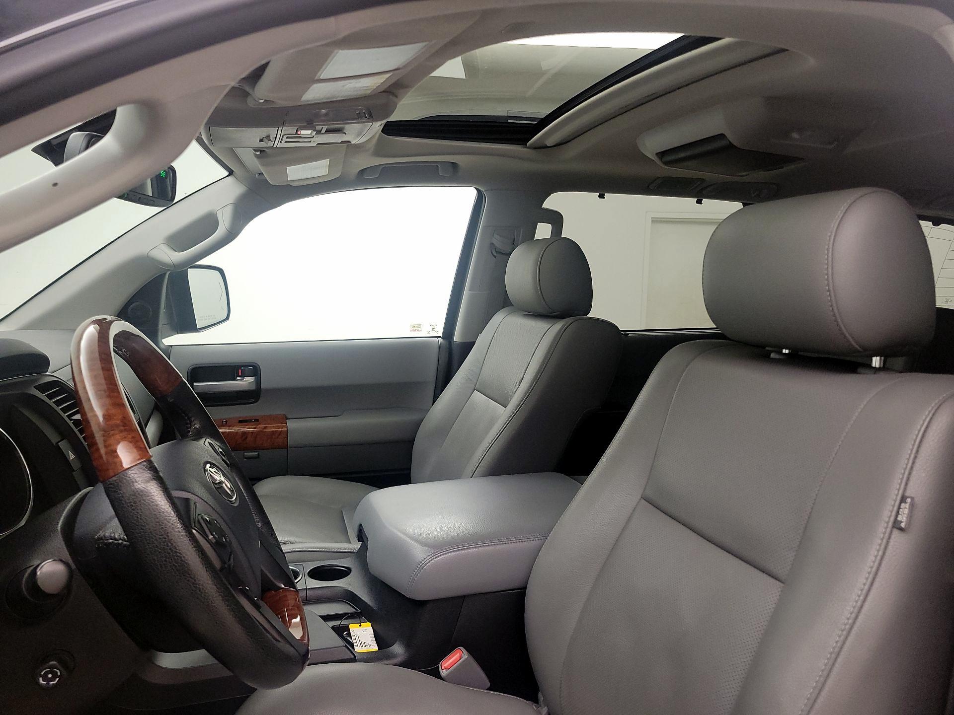 Thumbnail: 2020 Toyota Sequoia - 20