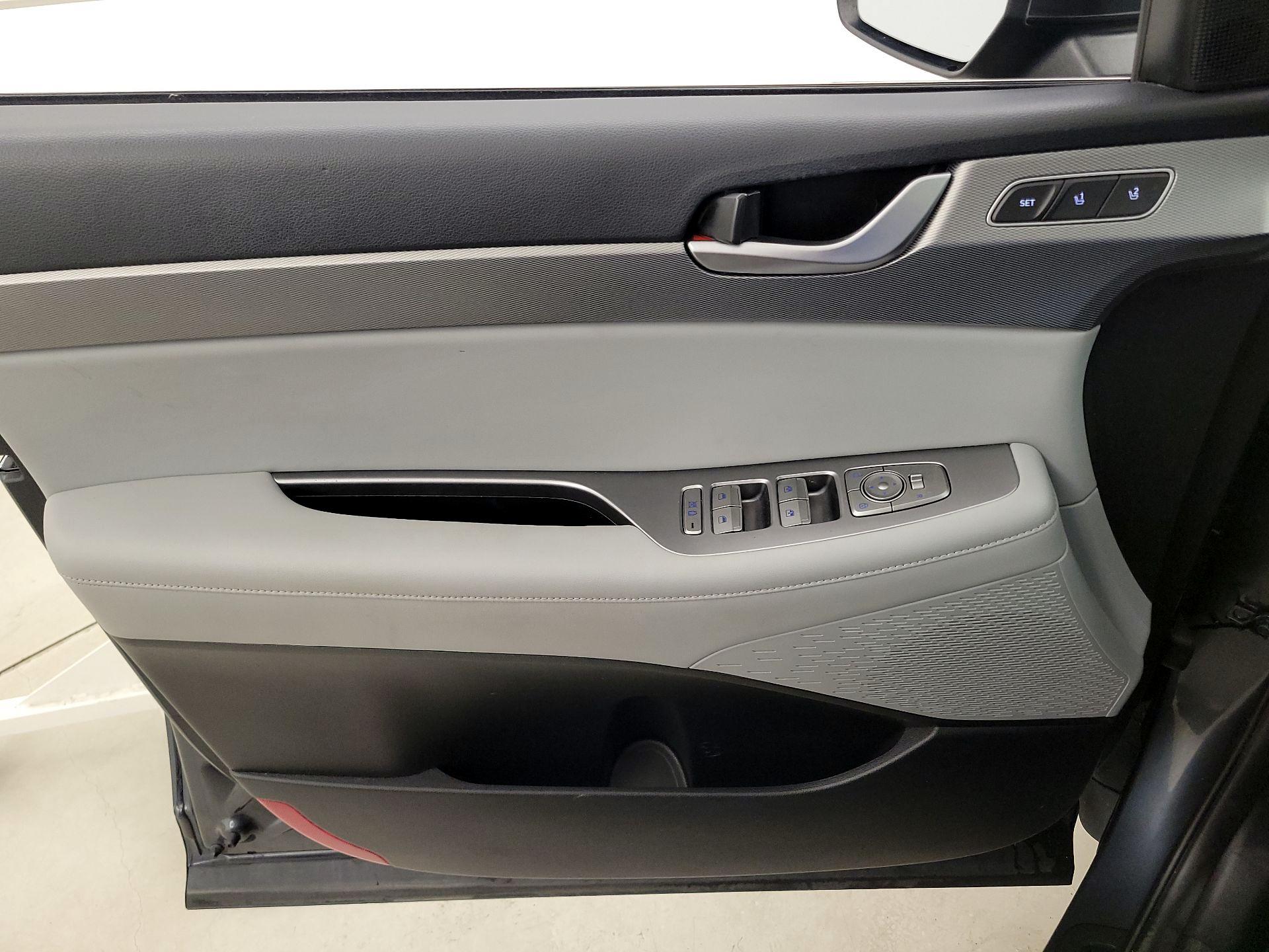 Thumbnail: 2020 Hyundai Palisade - 12