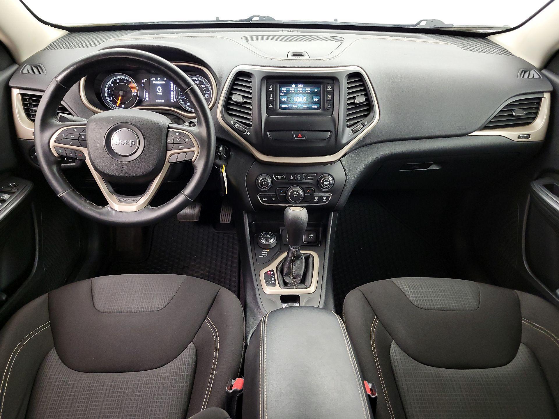 Thumbnail: 2016 Jeep Cherokee - 9