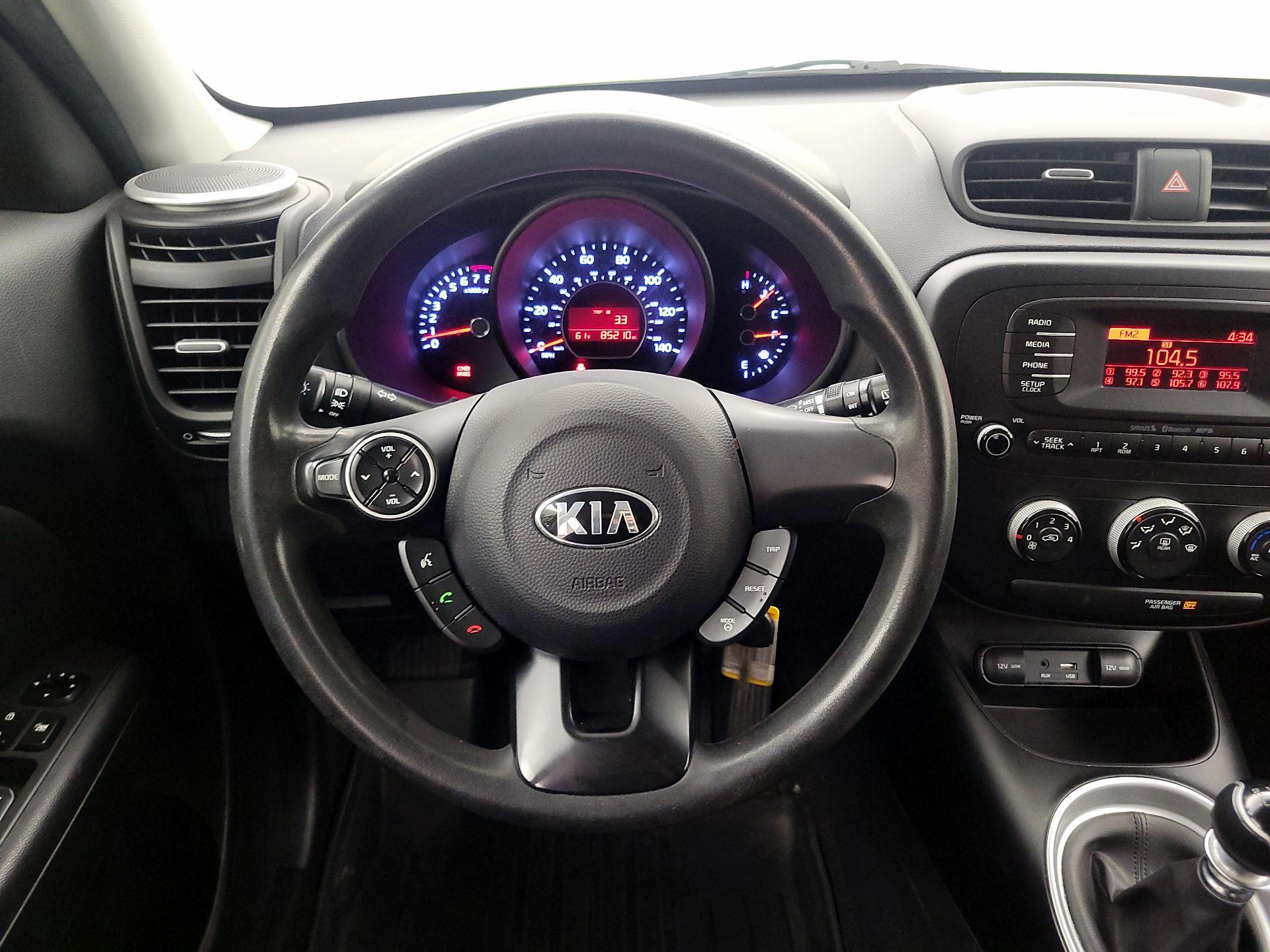 Thumbnail: 2016 Kia Soul - 10