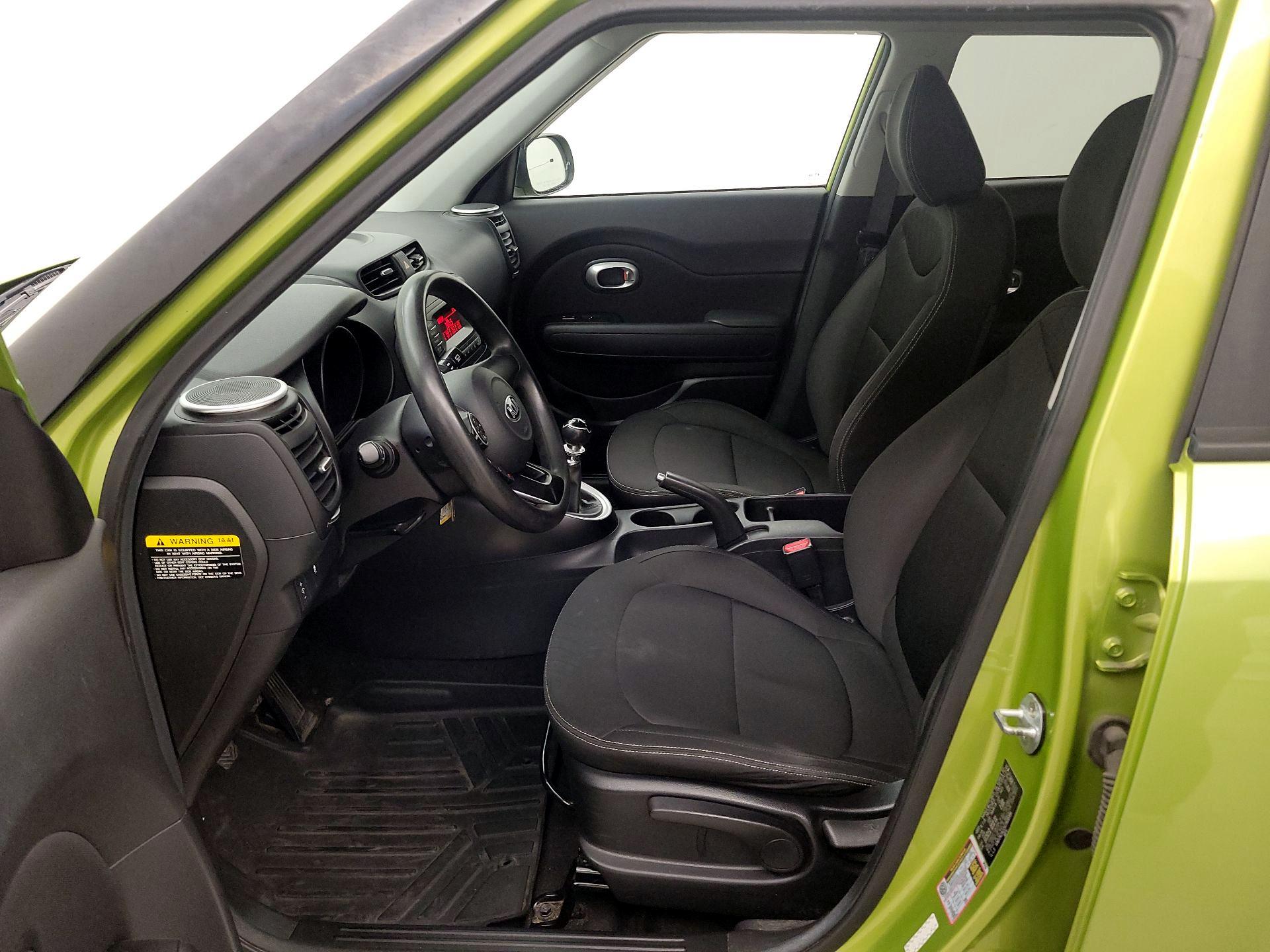 Thumbnail: 2016 Kia Soul - 11