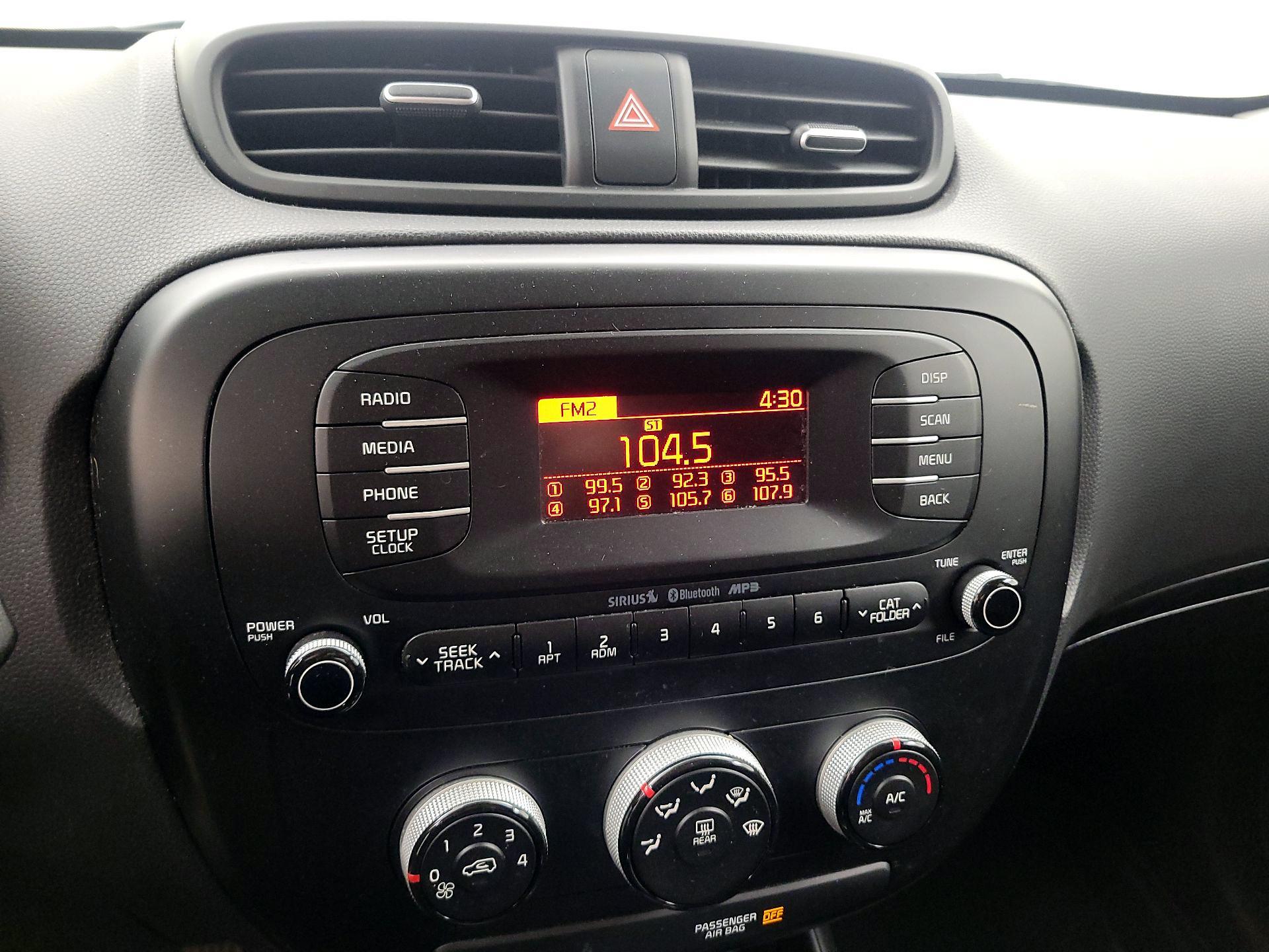 Thumbnail: 2016 Kia Soul - 14