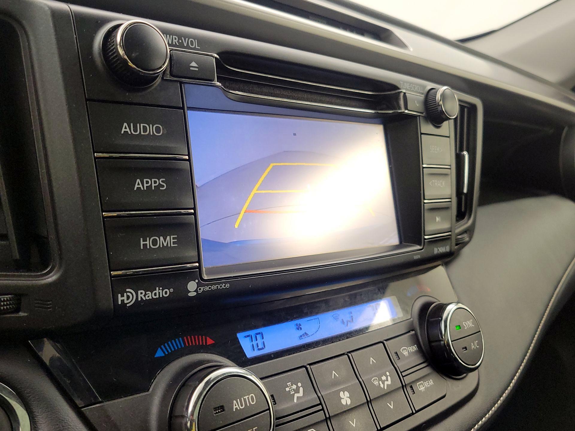 Thumbnail: 2018 Toyota RAV4 - 14