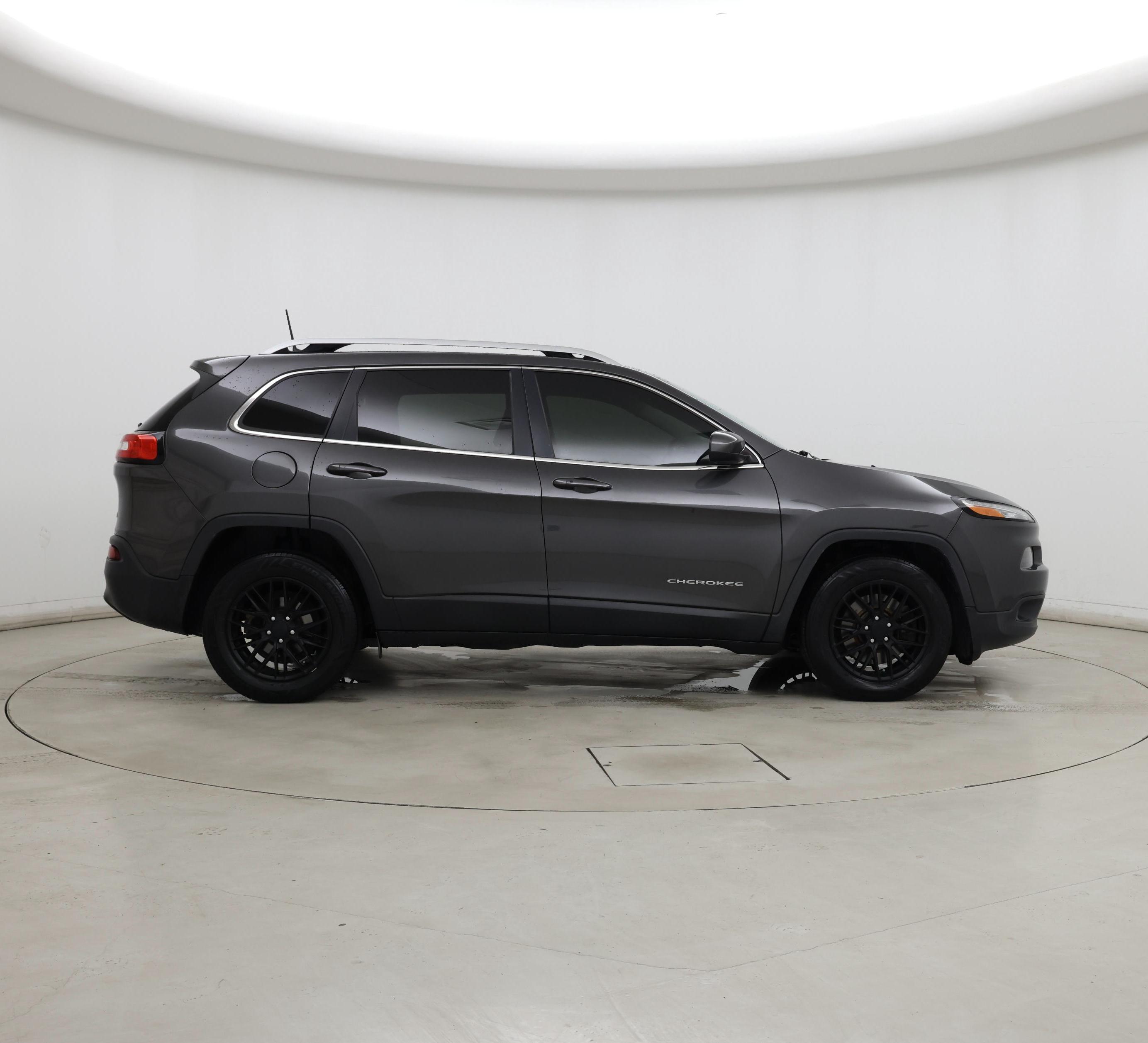 Thumbnail: 2017 Jeep Cherokee - 7