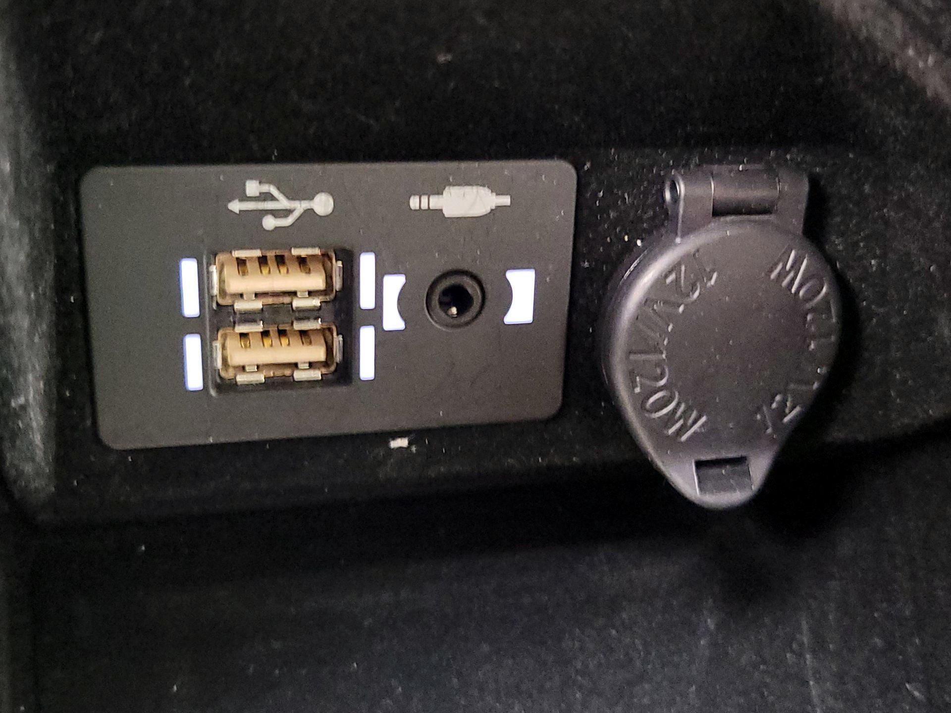 Thumbnail: 2025 Lexus IS - 19