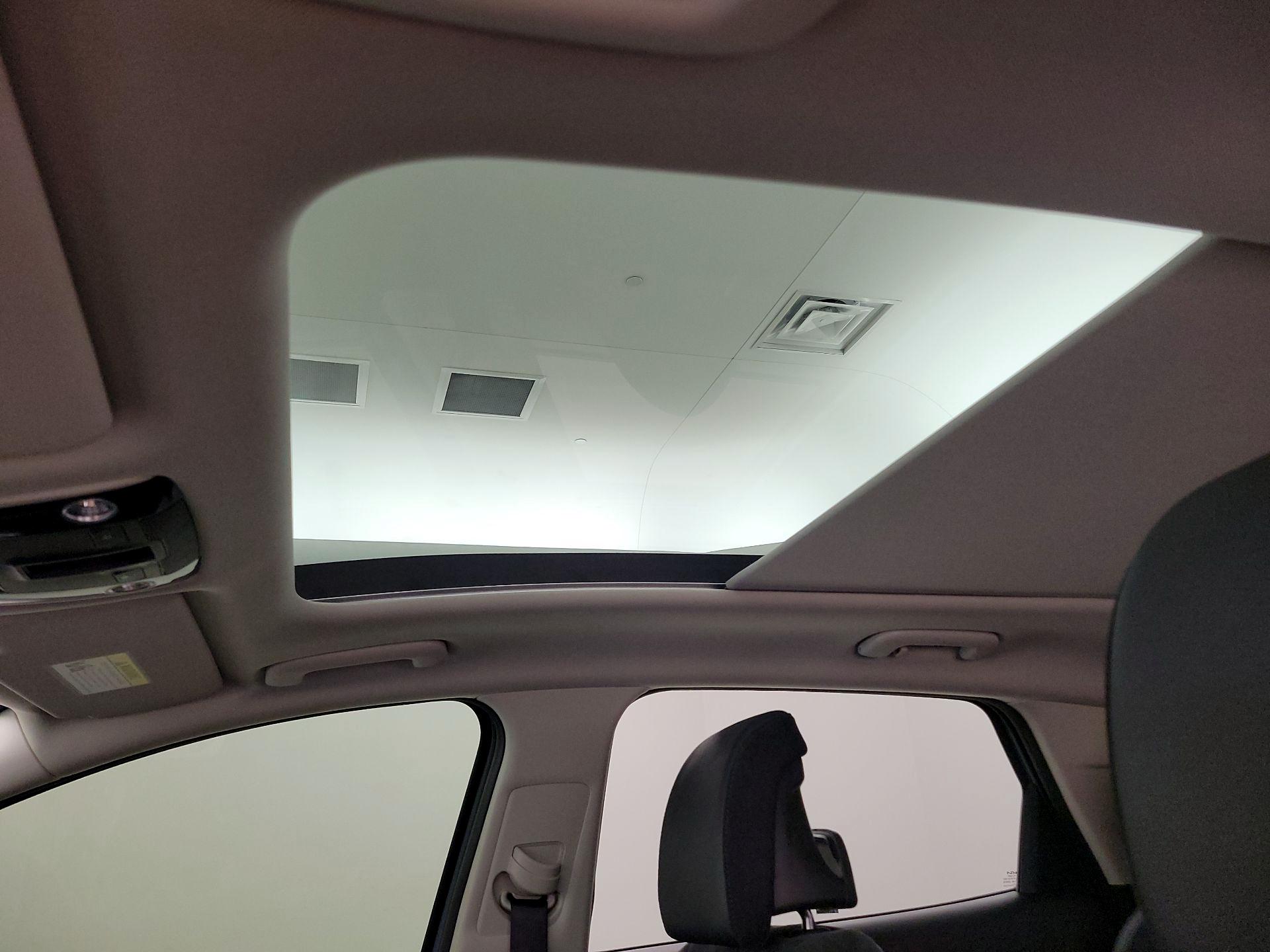 Thumbnail: 2026 Kia Sportage - 20