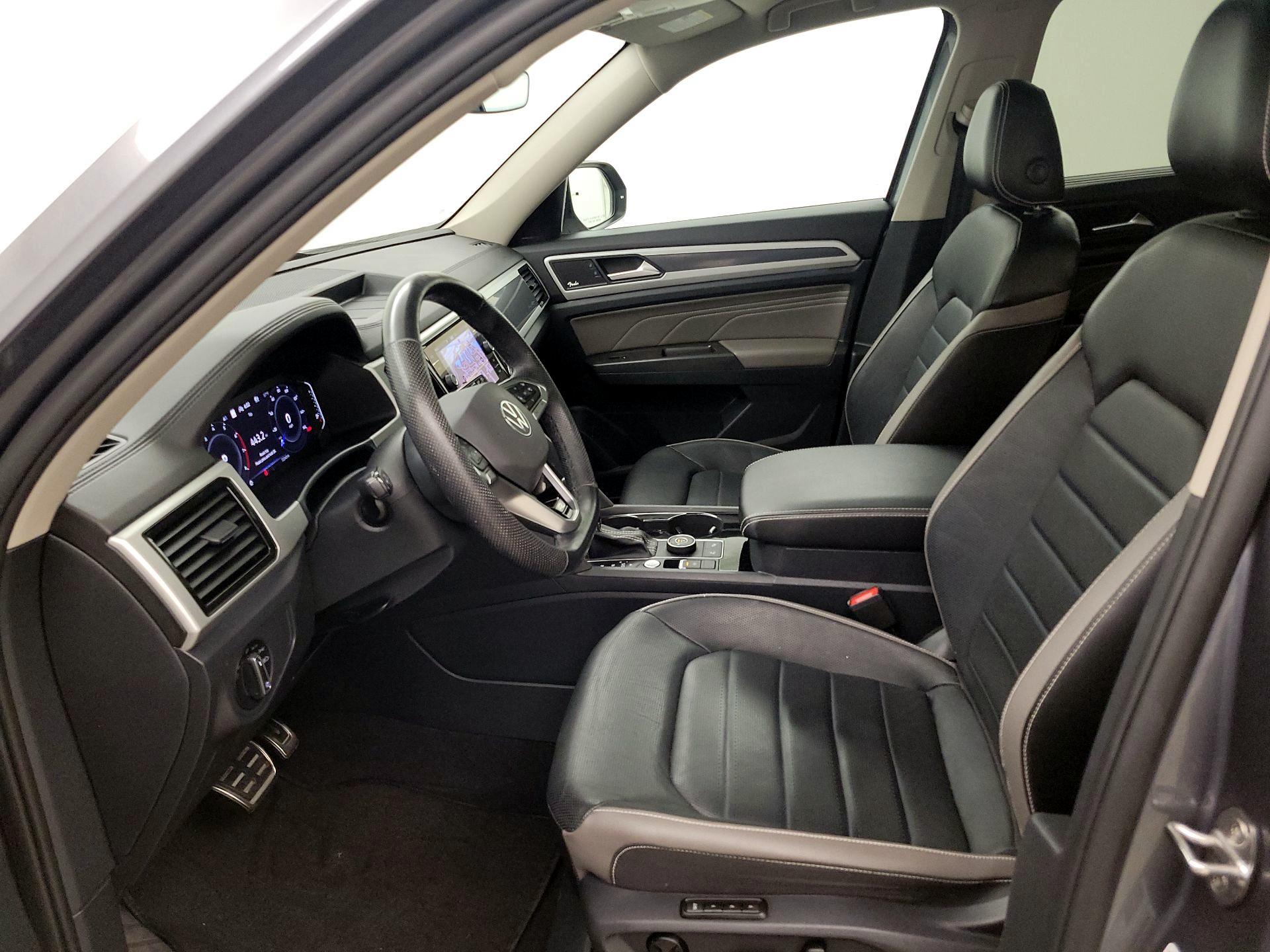 Thumbnail: 2022 Volkswagen Atlas - 11