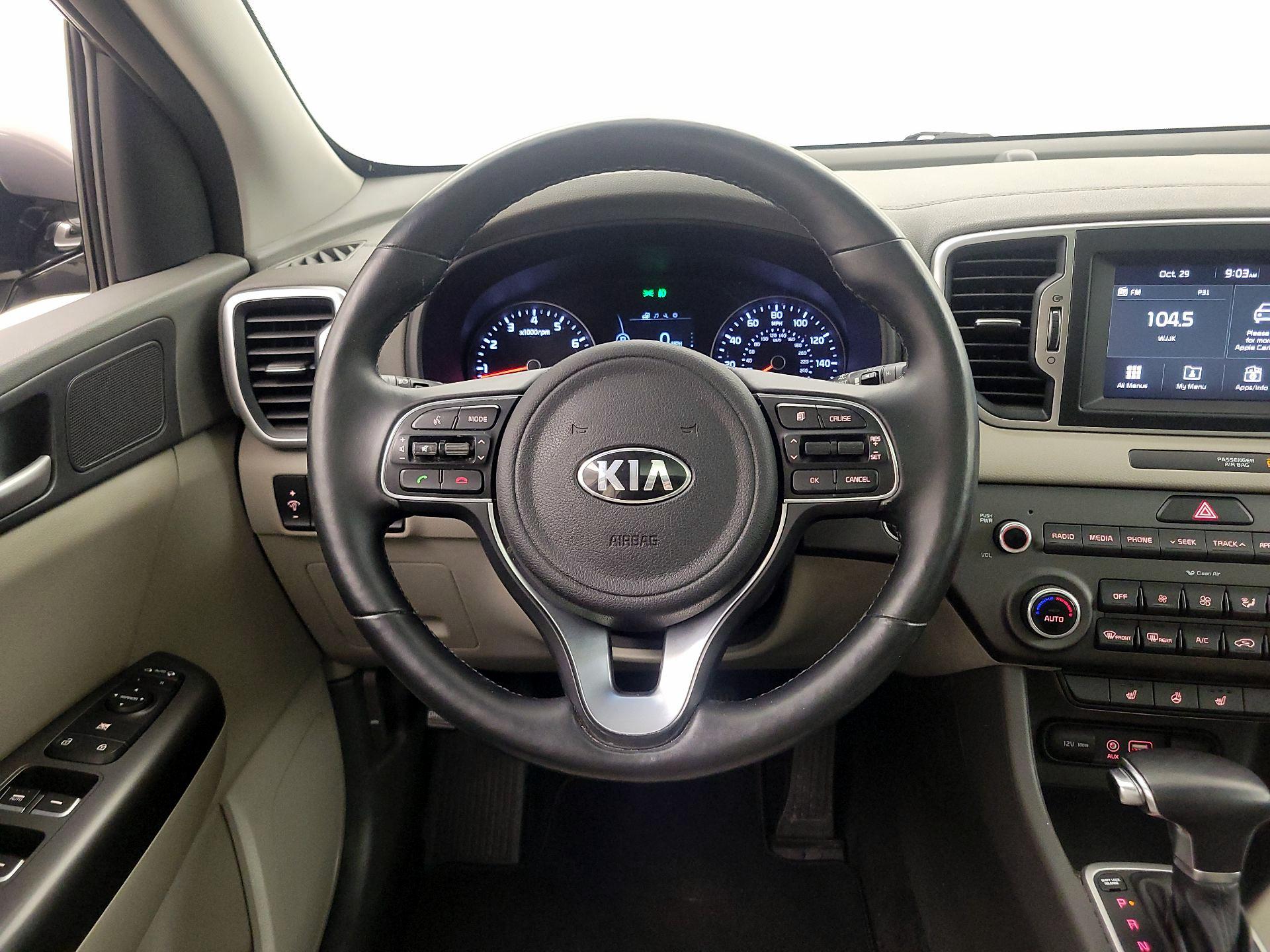 Thumbnail: 2017 Kia Sportage - 10