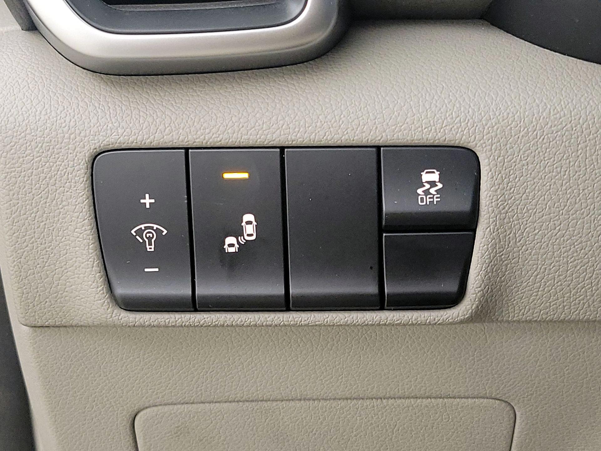 Thumbnail: 2017 Kia Sportage - 13