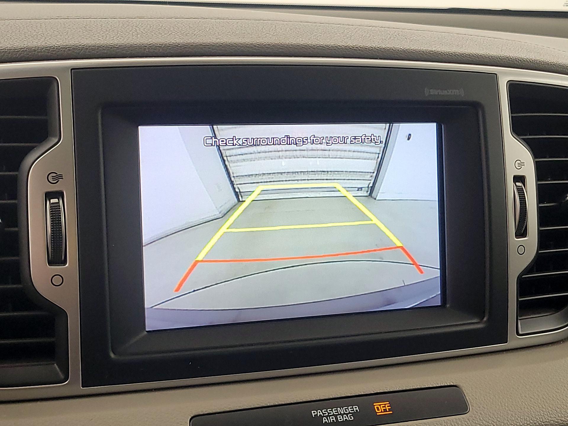 Thumbnail: 2017 Kia Sportage - 14