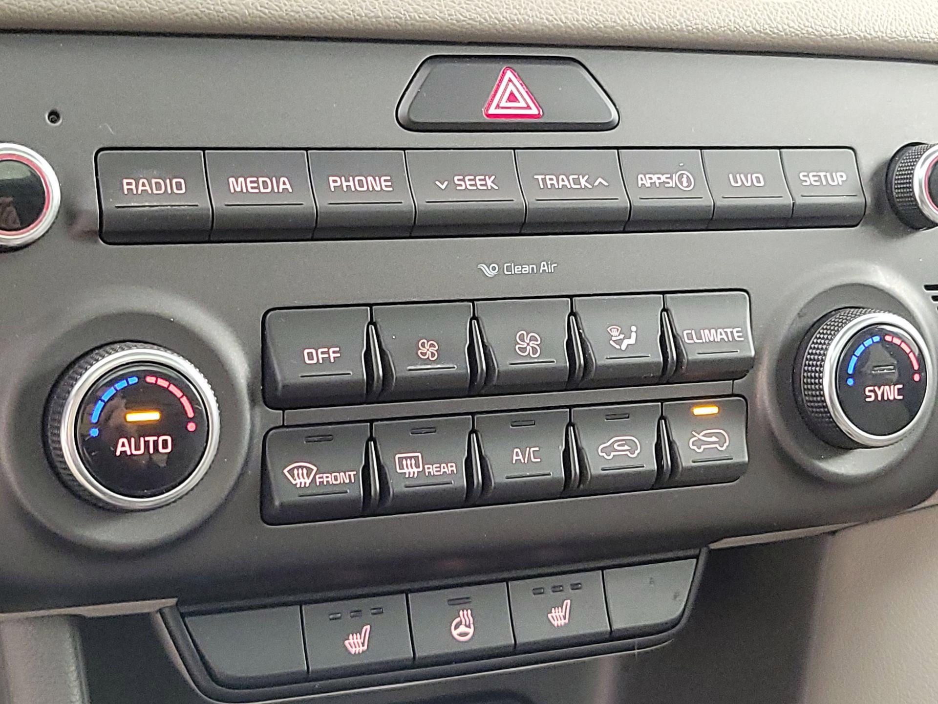 Thumbnail: 2017 Kia Sportage - 16