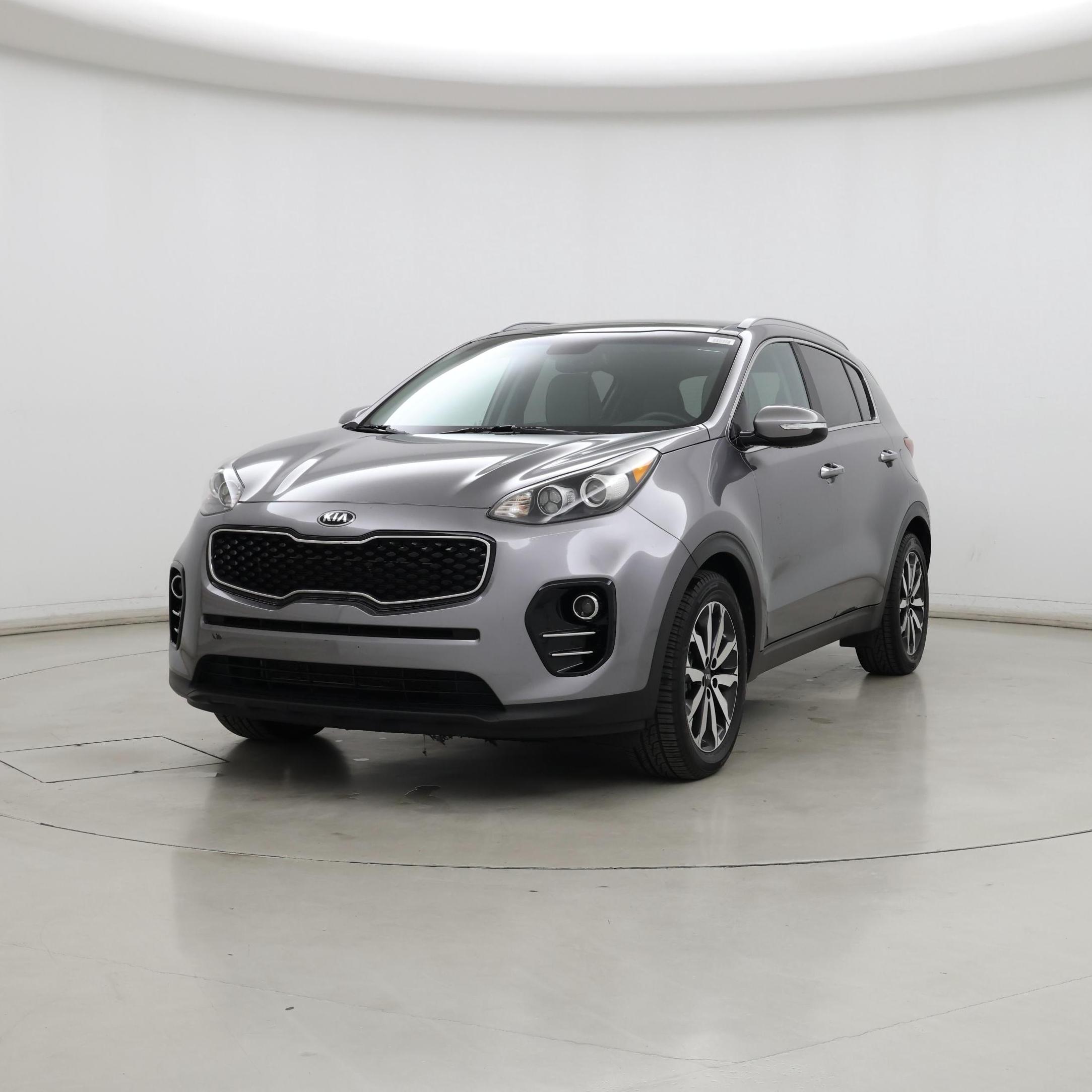 Thumbnail: 2017 Kia Sportage - 4