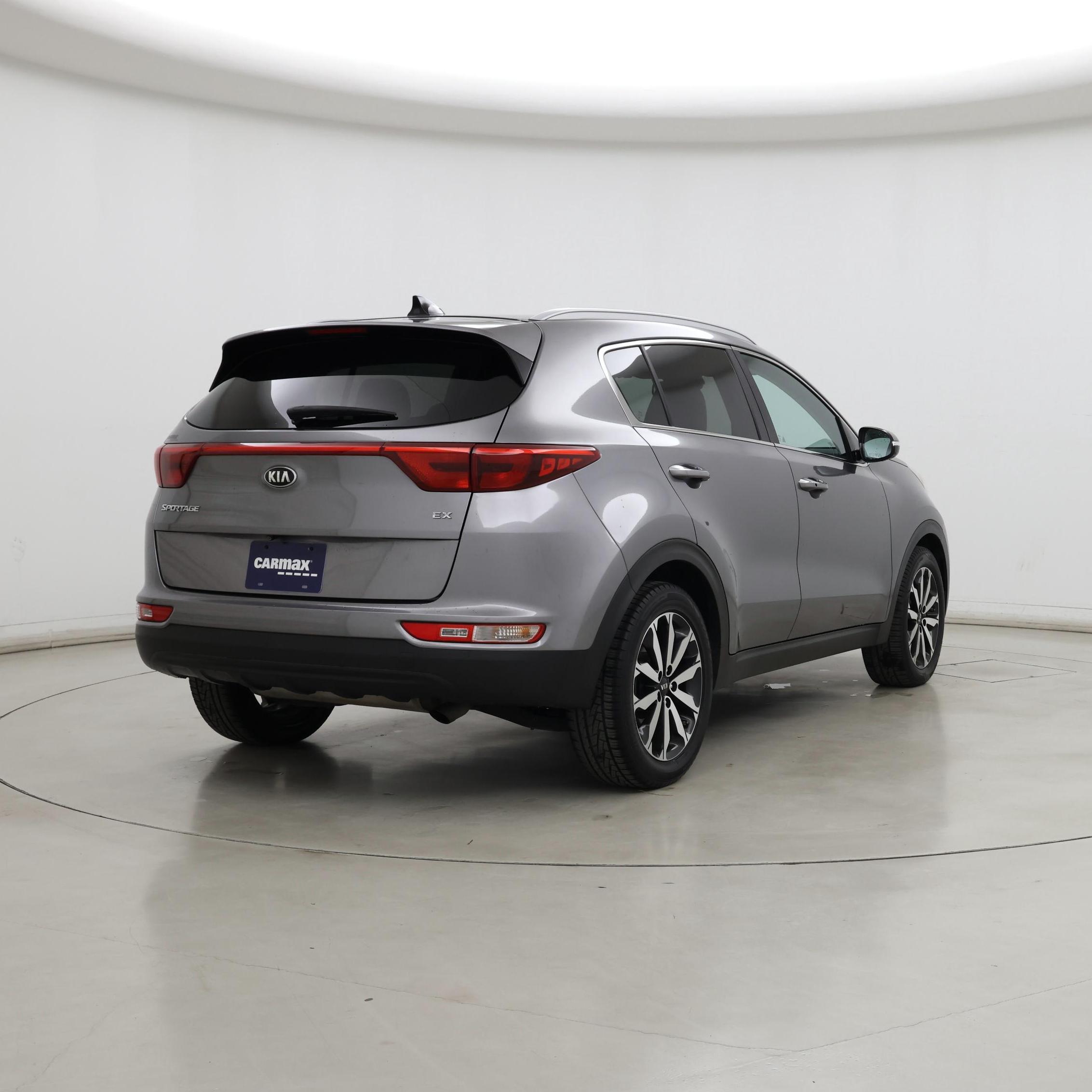 Thumbnail: 2017 Kia Sportage - 8