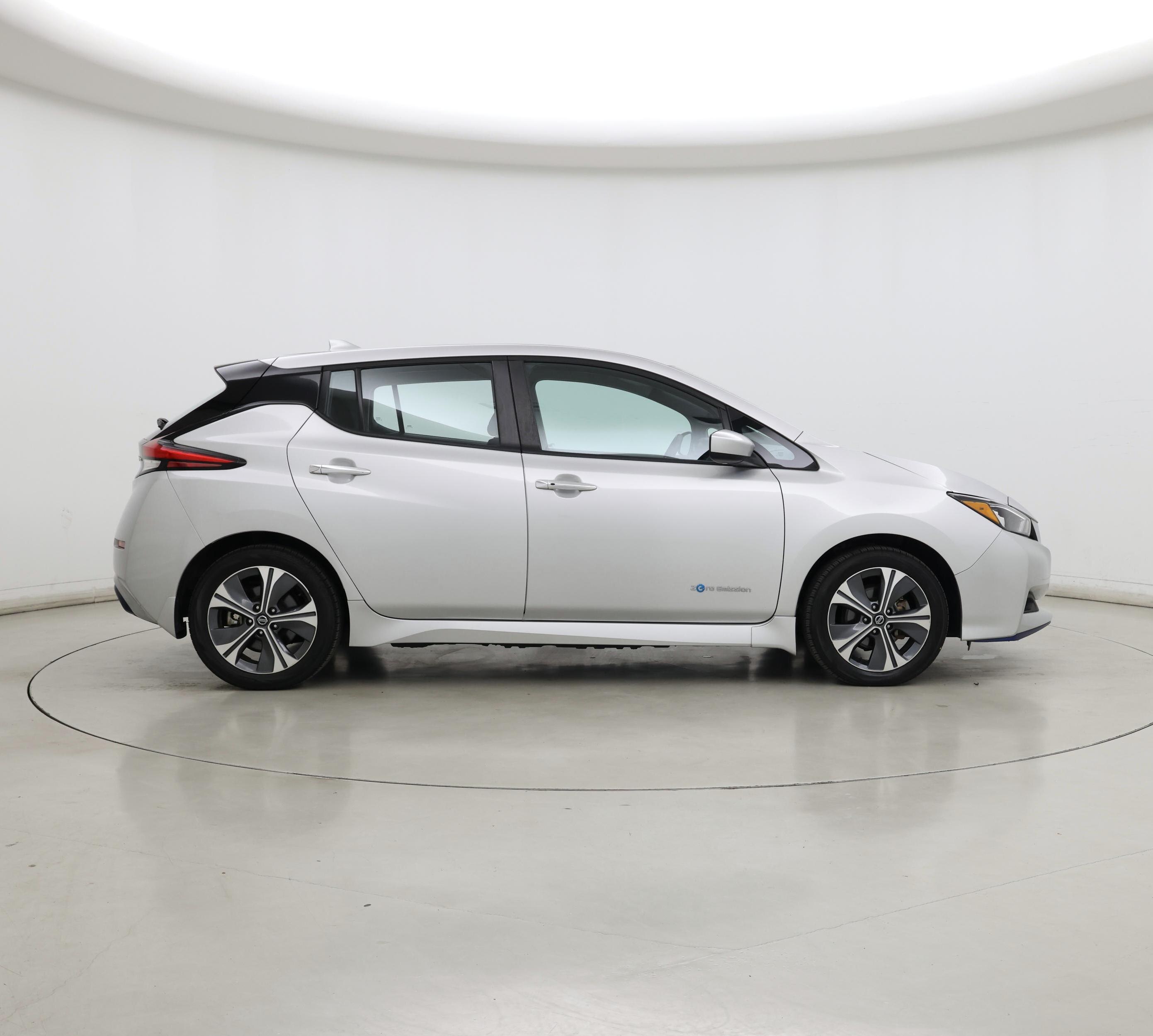 Thumbnail: 2019 Nissan Leaf - 7