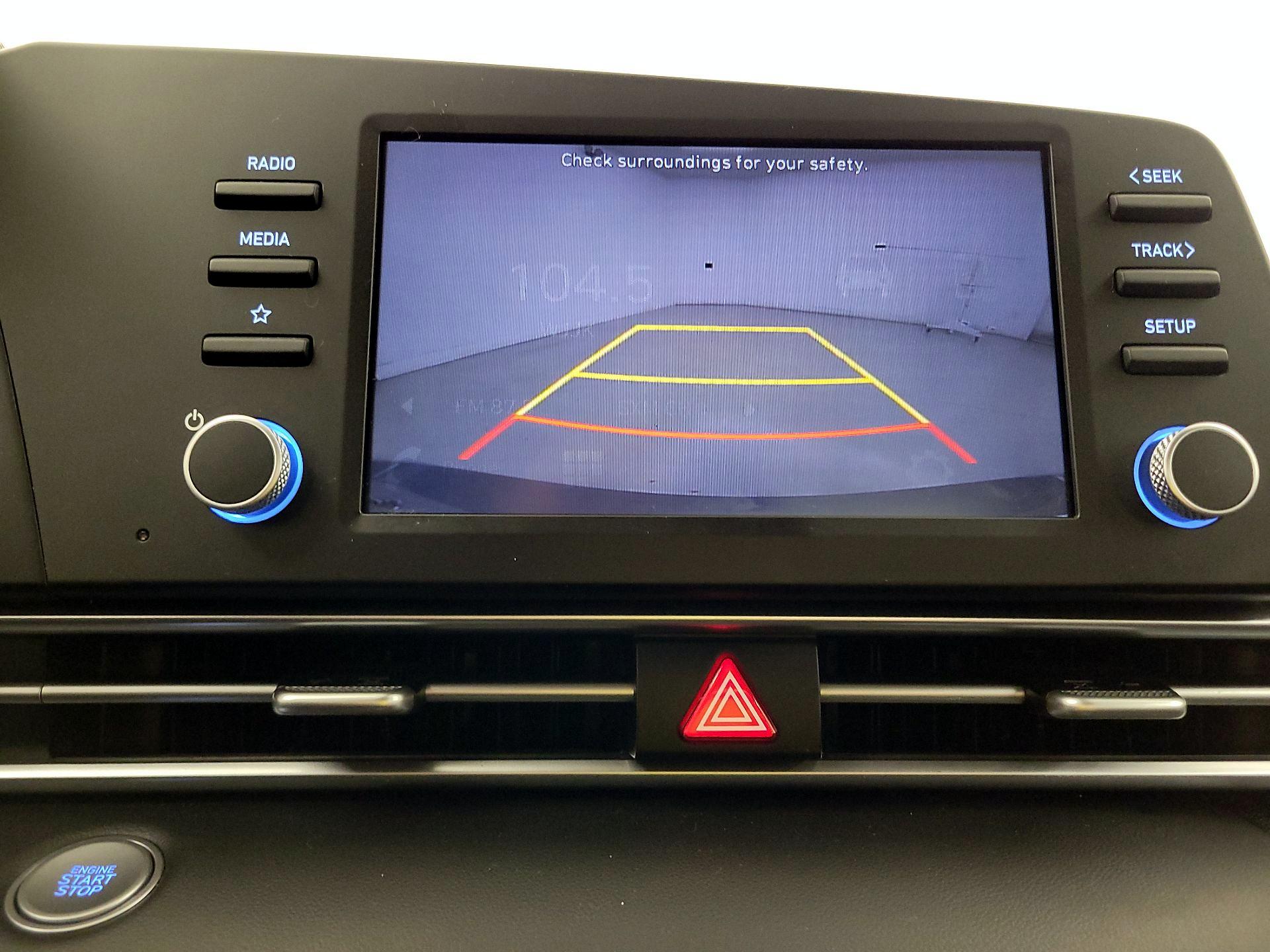 Thumbnail: 2022 Hyundai Elantra - 14