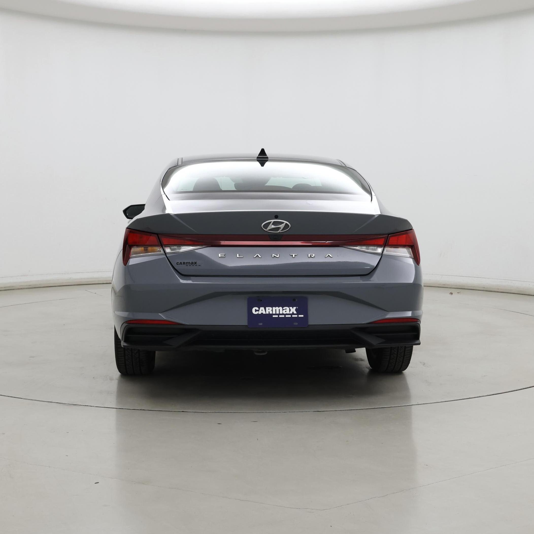 Thumbnail: 2022 Hyundai Elantra - 6