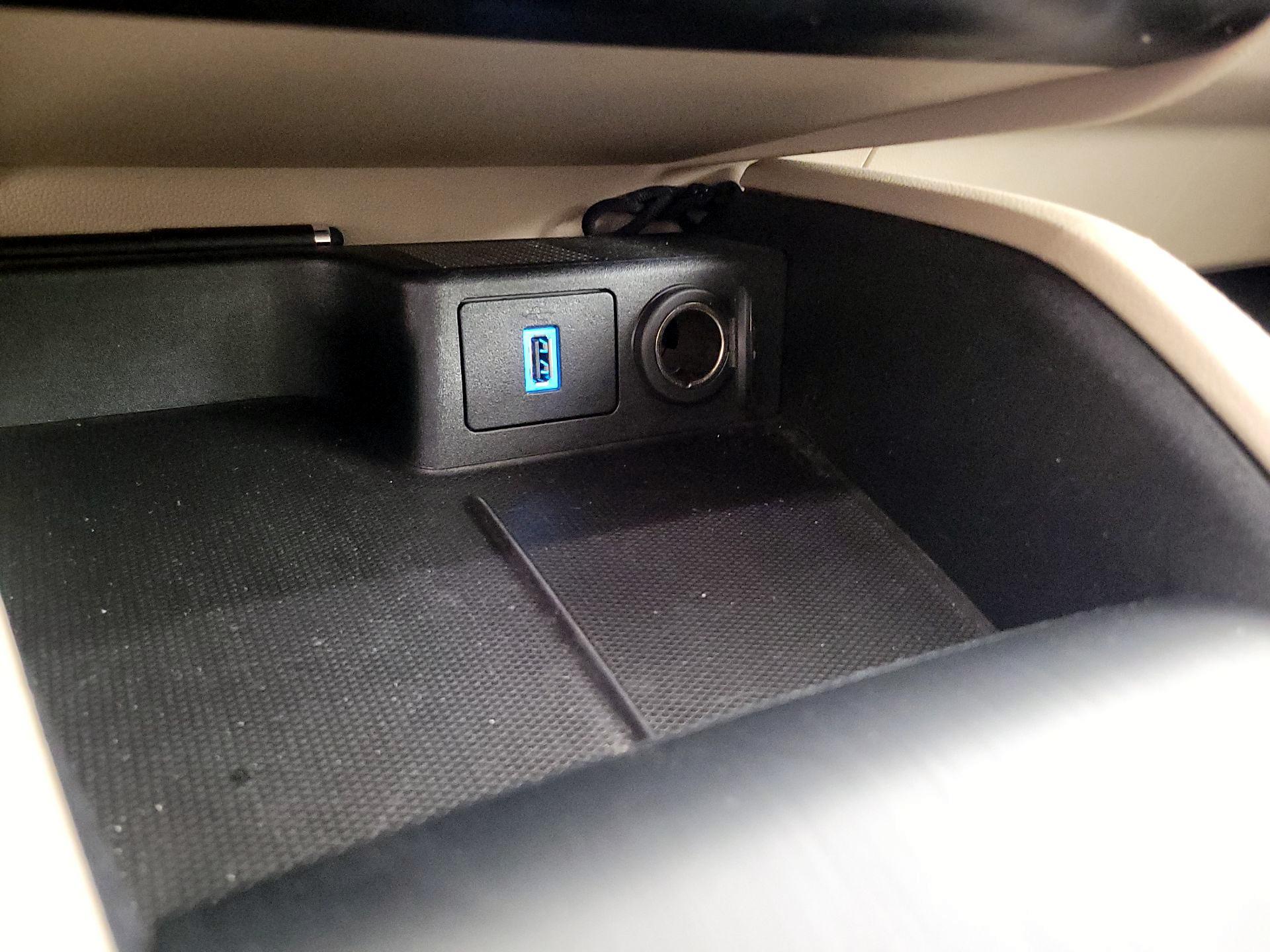 Thumbnail: 2020 Ford Escape - 18