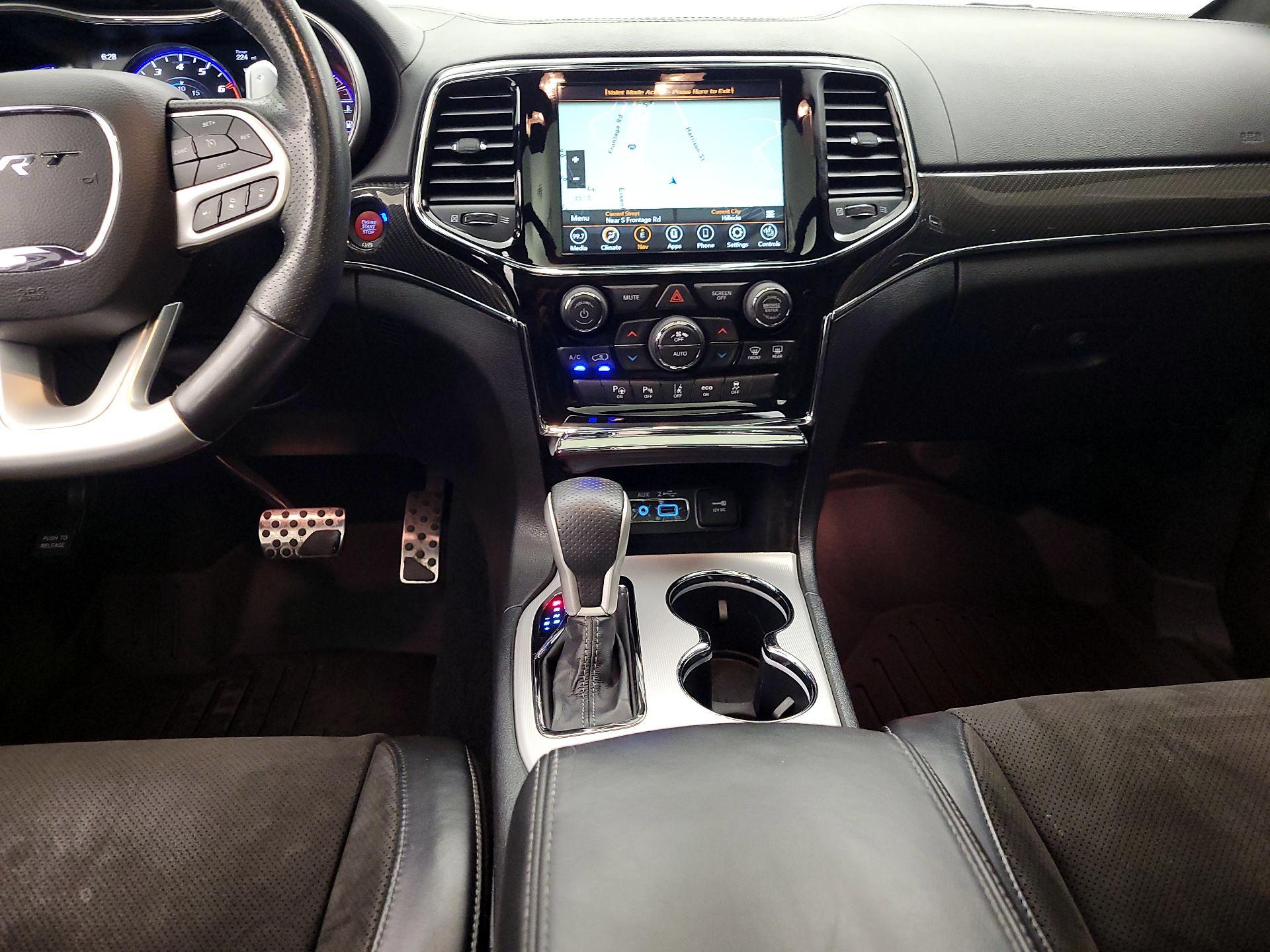 Thumbnail: 2020 Jeep Grand Cherokee - 18