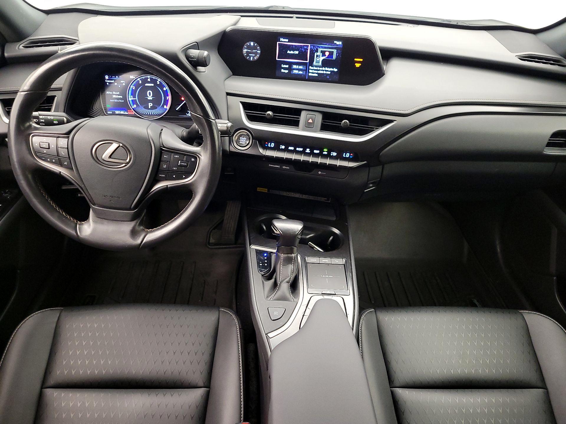 Thumbnail: 2021 Lexus UX - 9