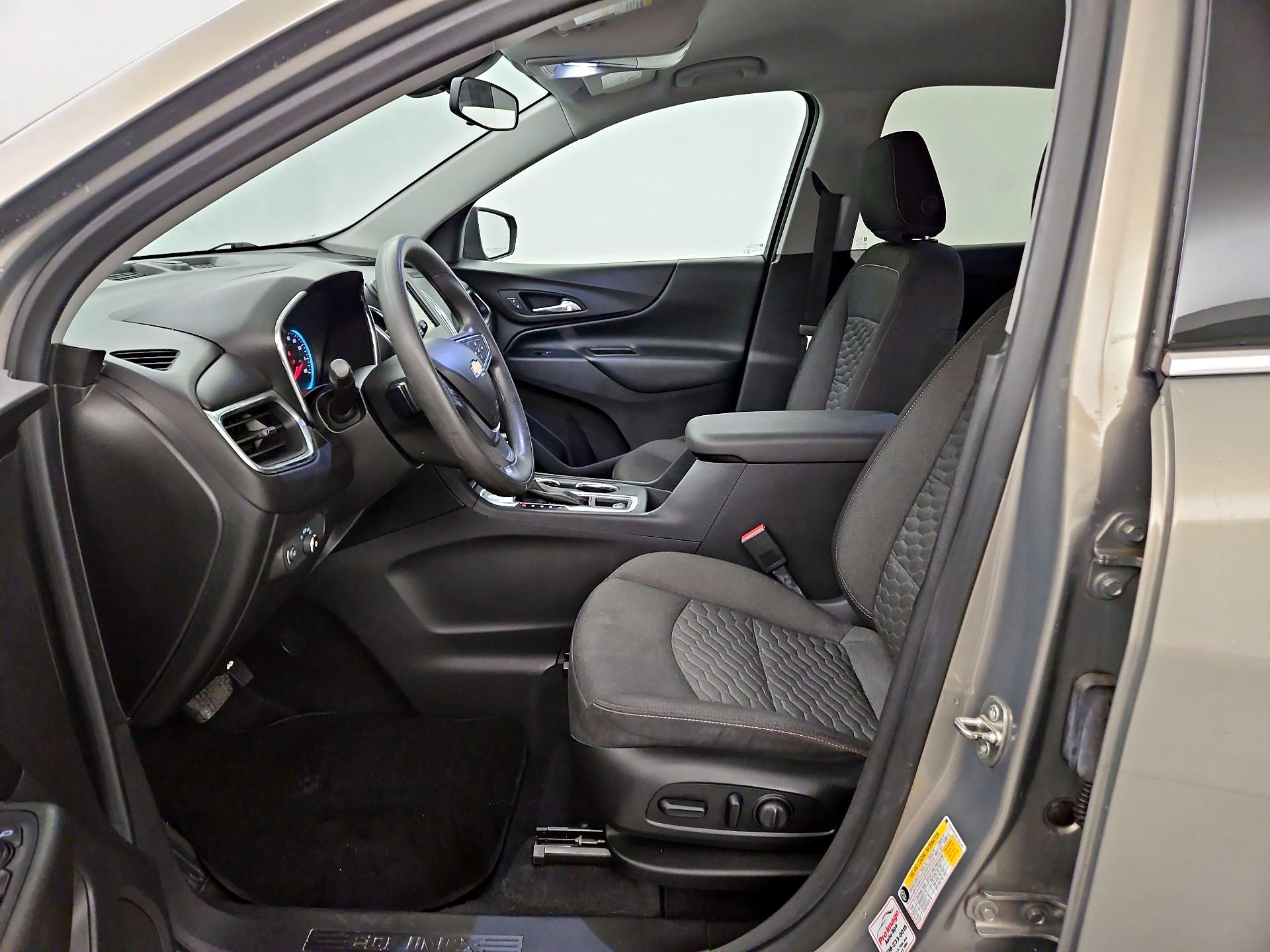 Thumbnail: 2019 Chevrolet Equinox - 11