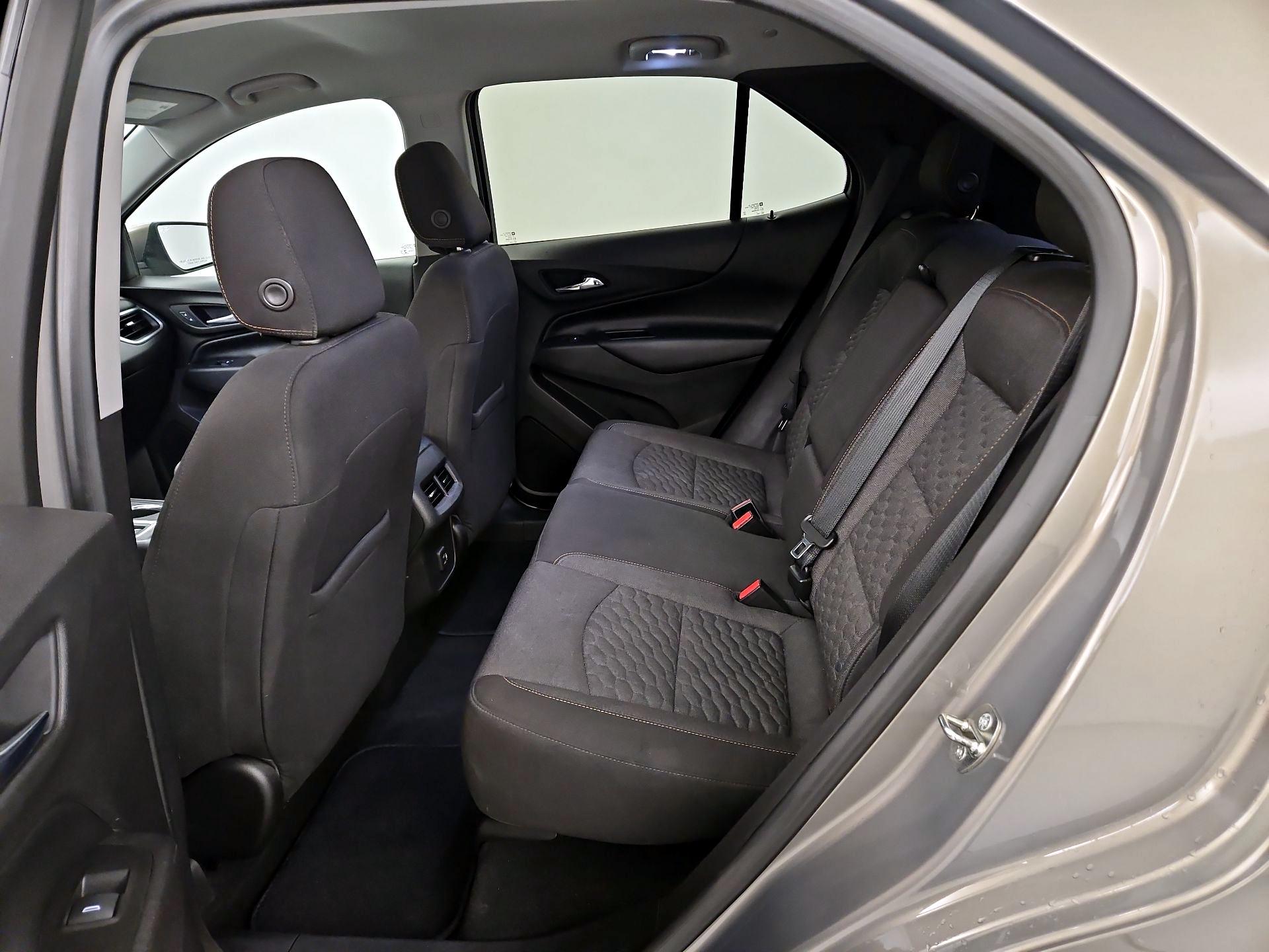 Thumbnail: 2019 Chevrolet Equinox - 19