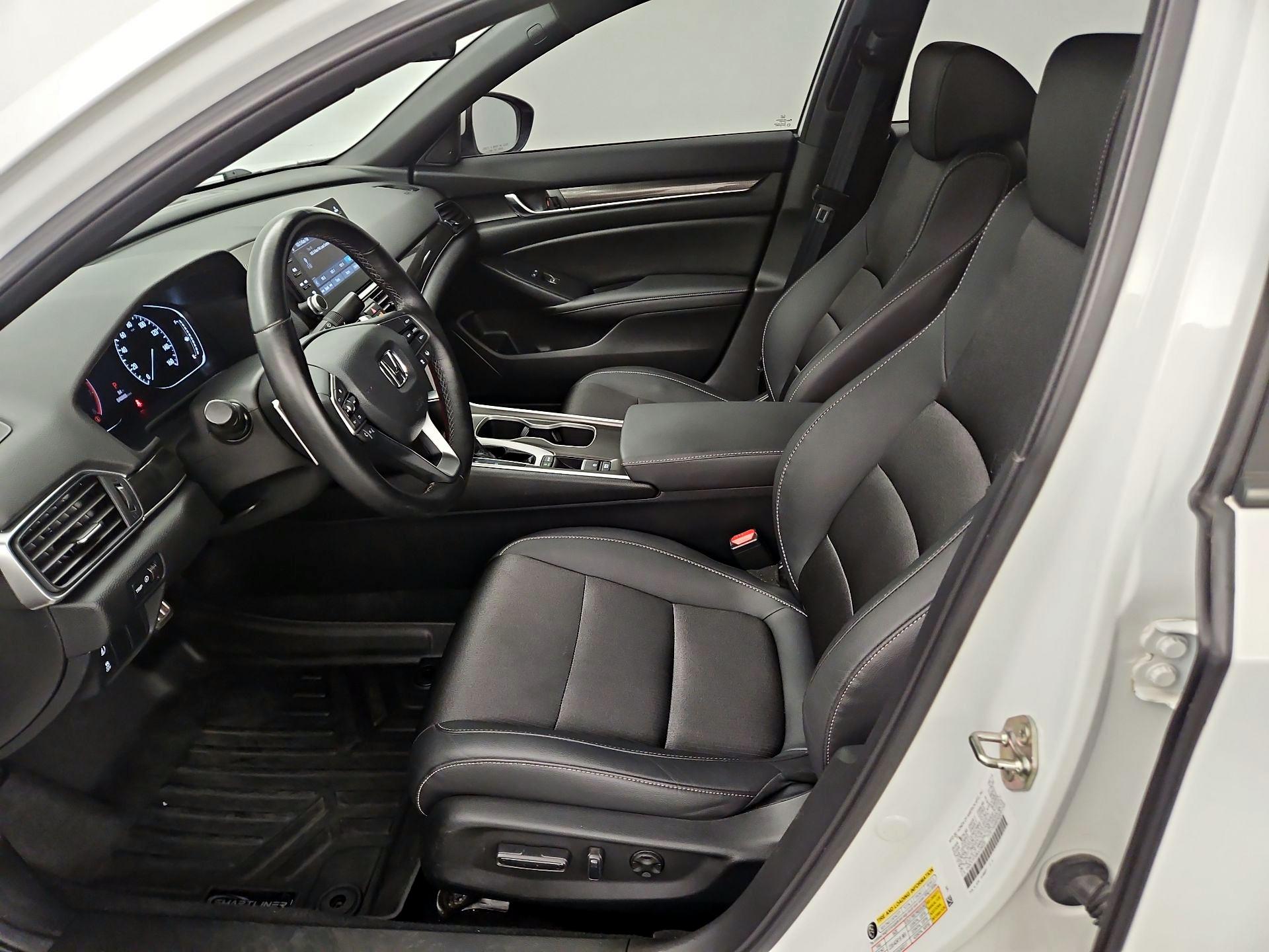 Thumbnail: 2019 Honda Accord - 11