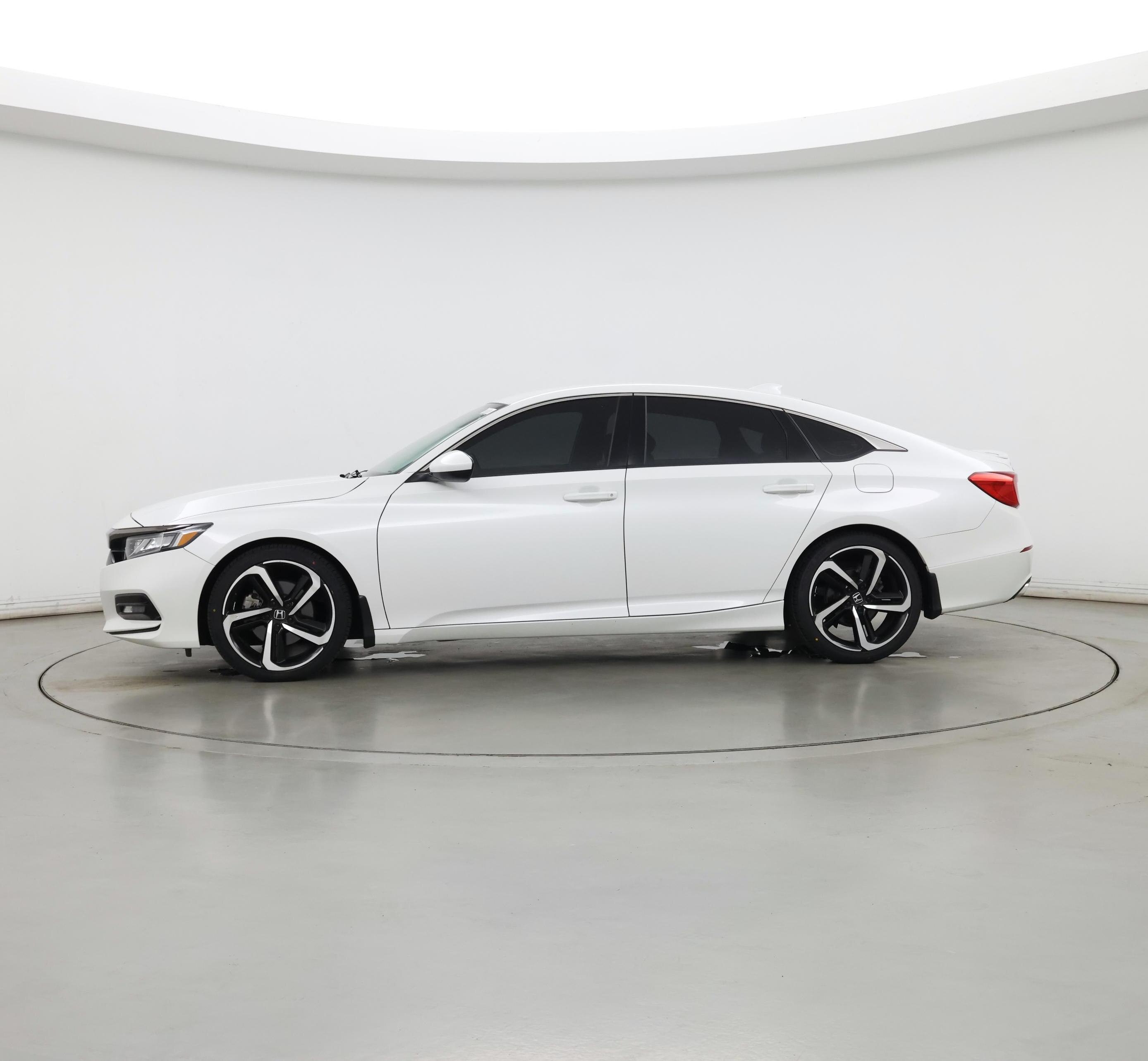 Thumbnail: 2019 Honda Accord - 3