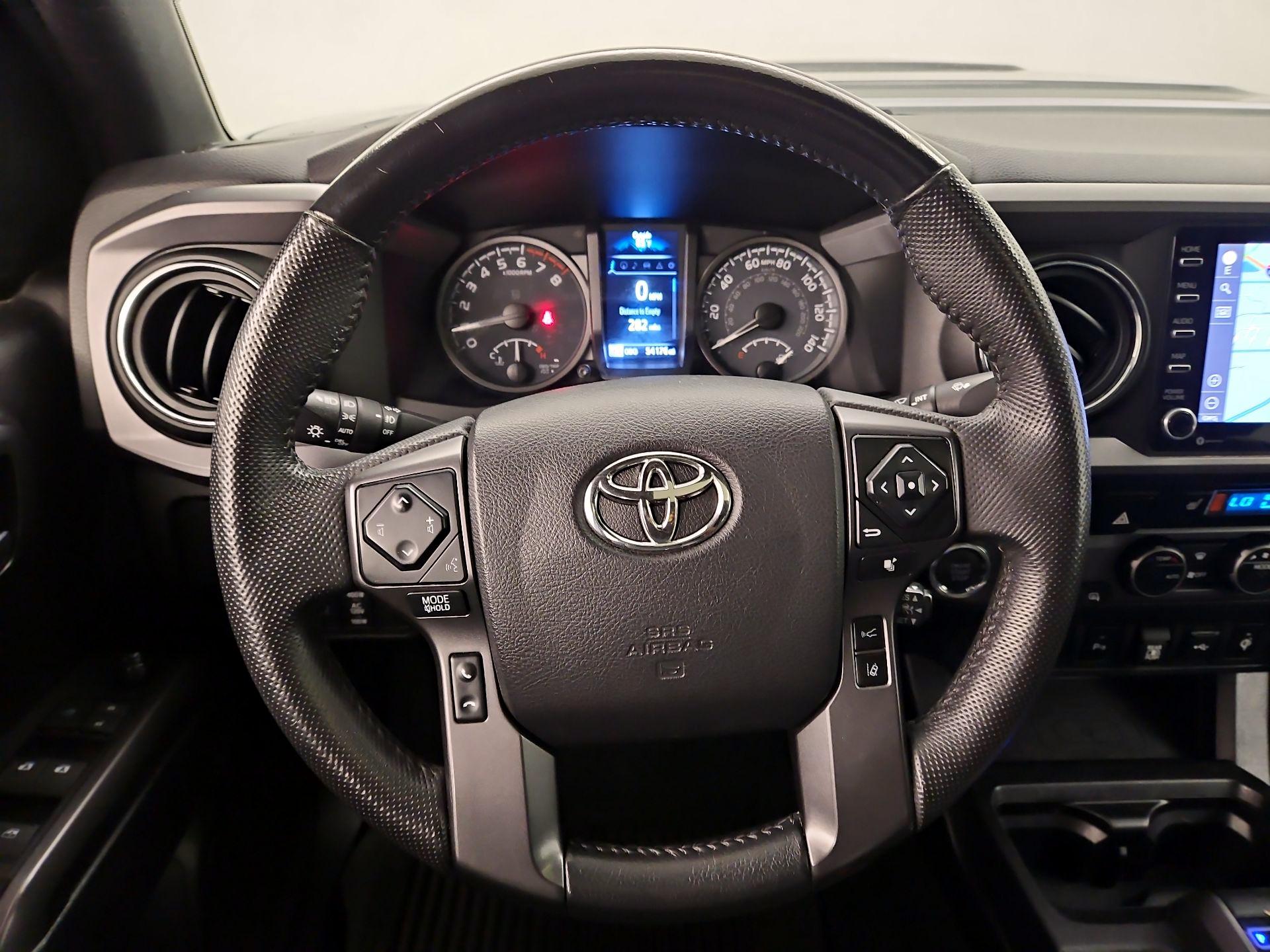 Thumbnail: 2021 Toyota Tacoma - 10