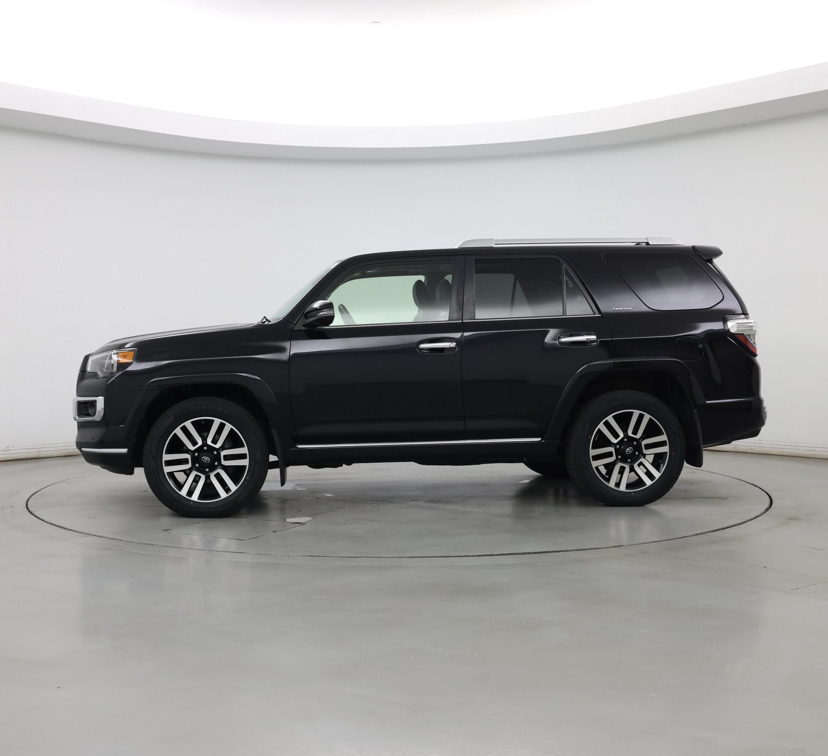 Thumbnail: 2021 Toyota 4Runner - 3