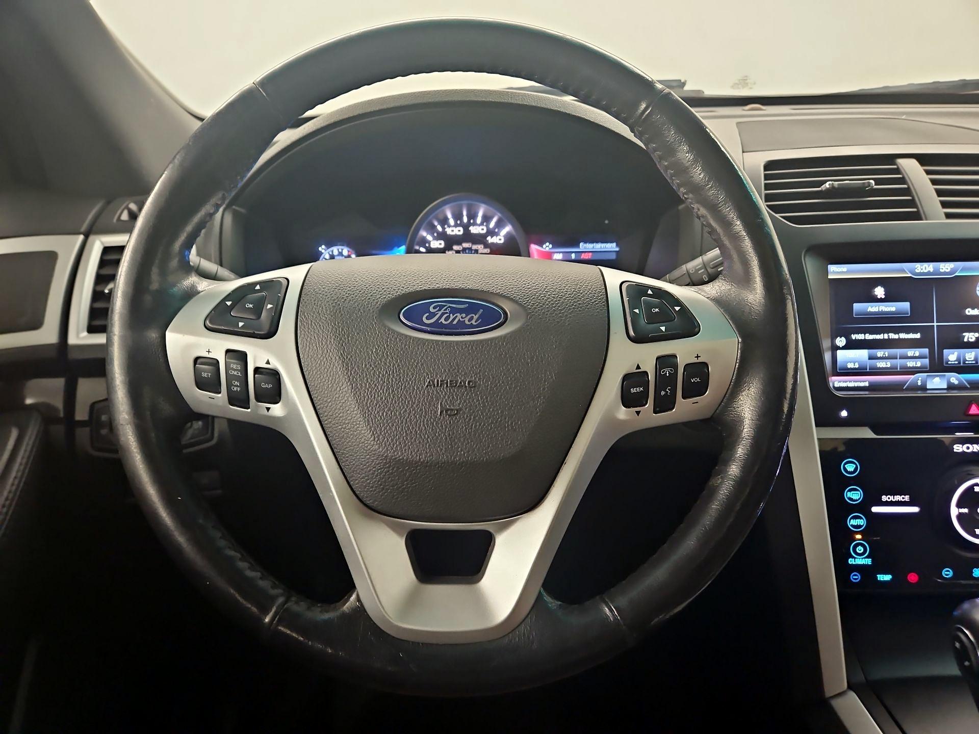 Thumbnail: 2014 Ford Explorer - 10