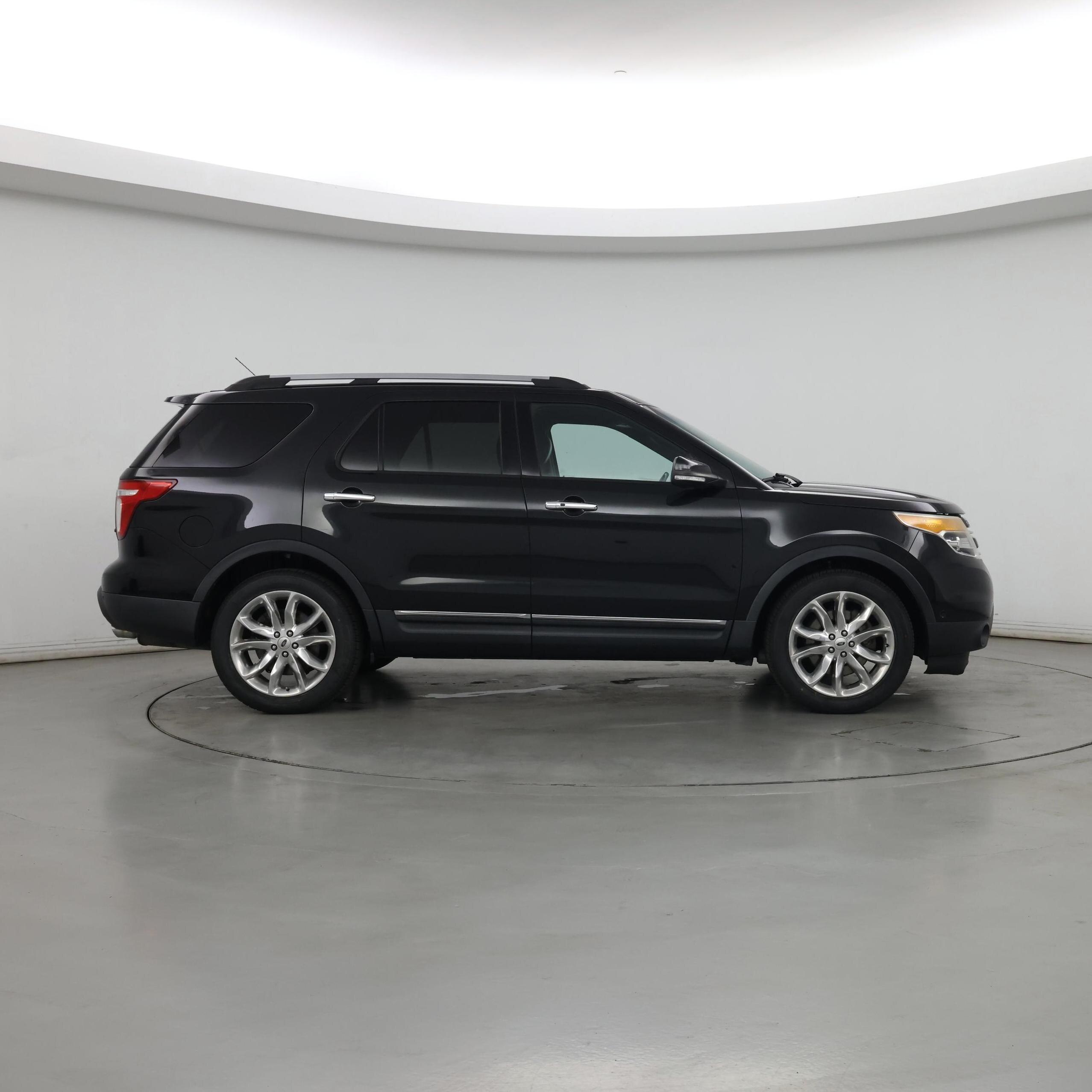 Thumbnail: 2014 Ford Explorer - 7