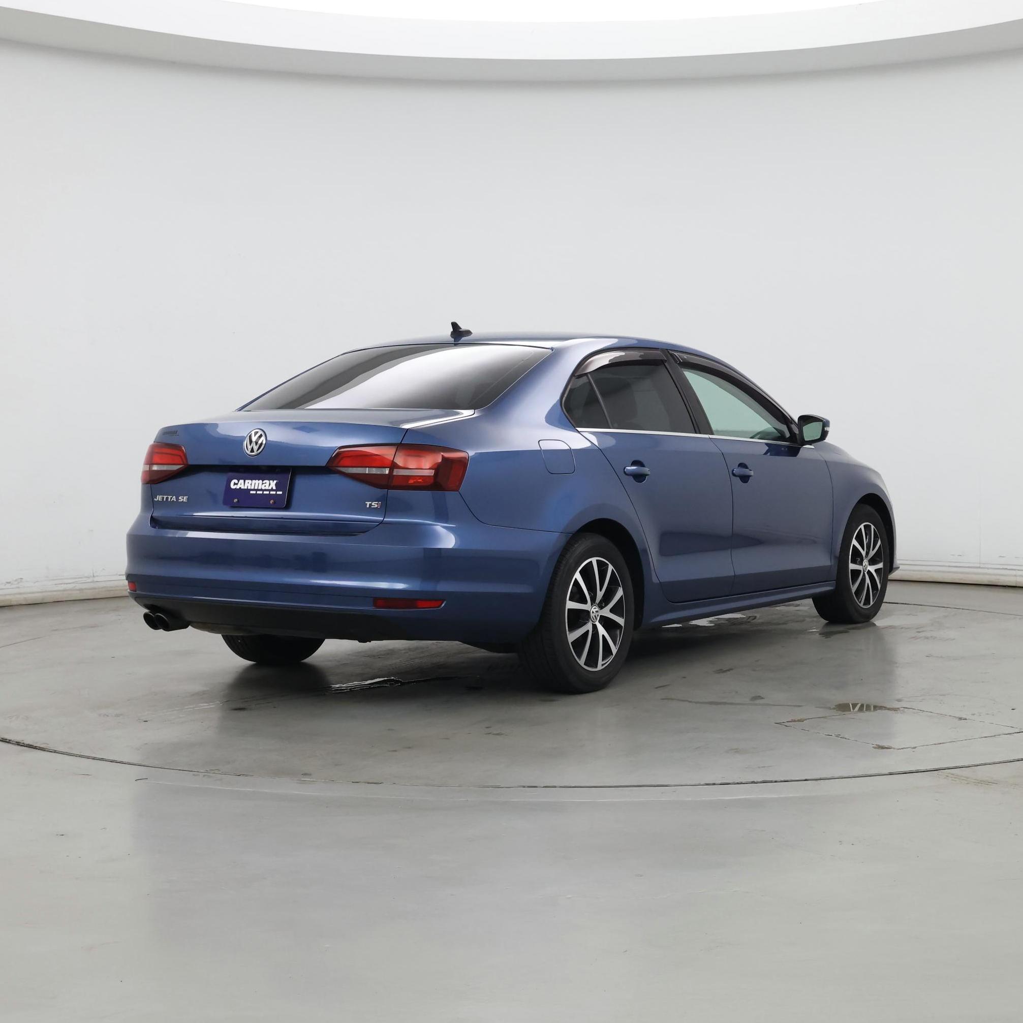 Thumbnail: 2017 Volkswagen Jetta - 8