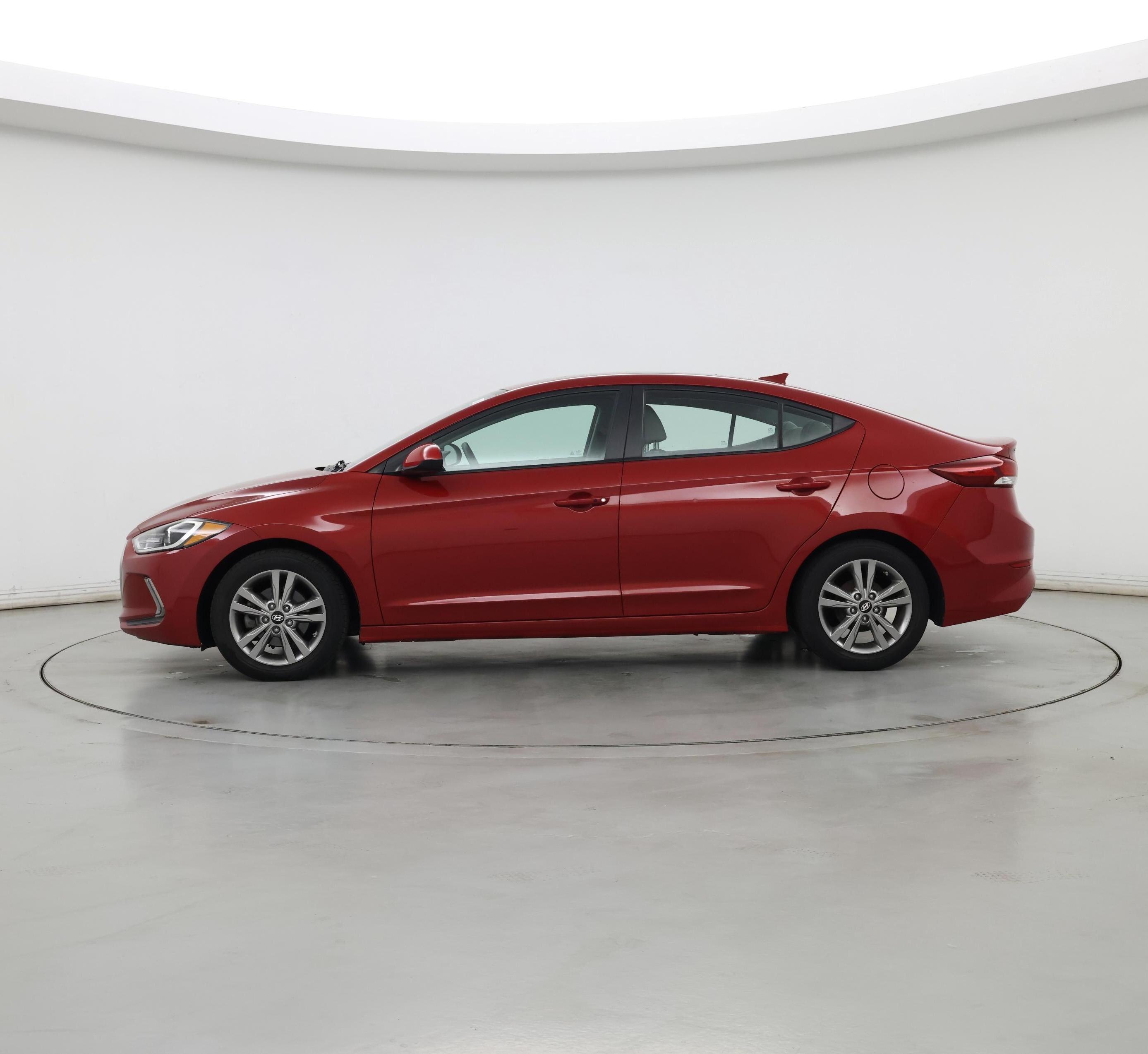 Thumbnail: 2017 Hyundai Elantra - 3