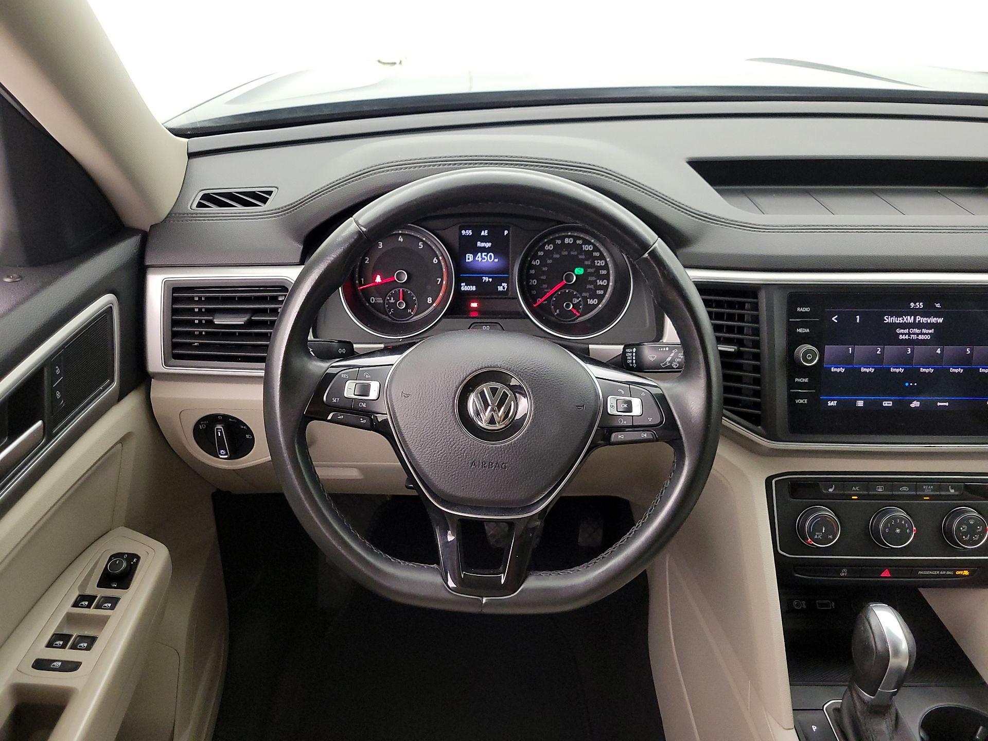 Thumbnail: 2018 Volkswagen Atlas - 10