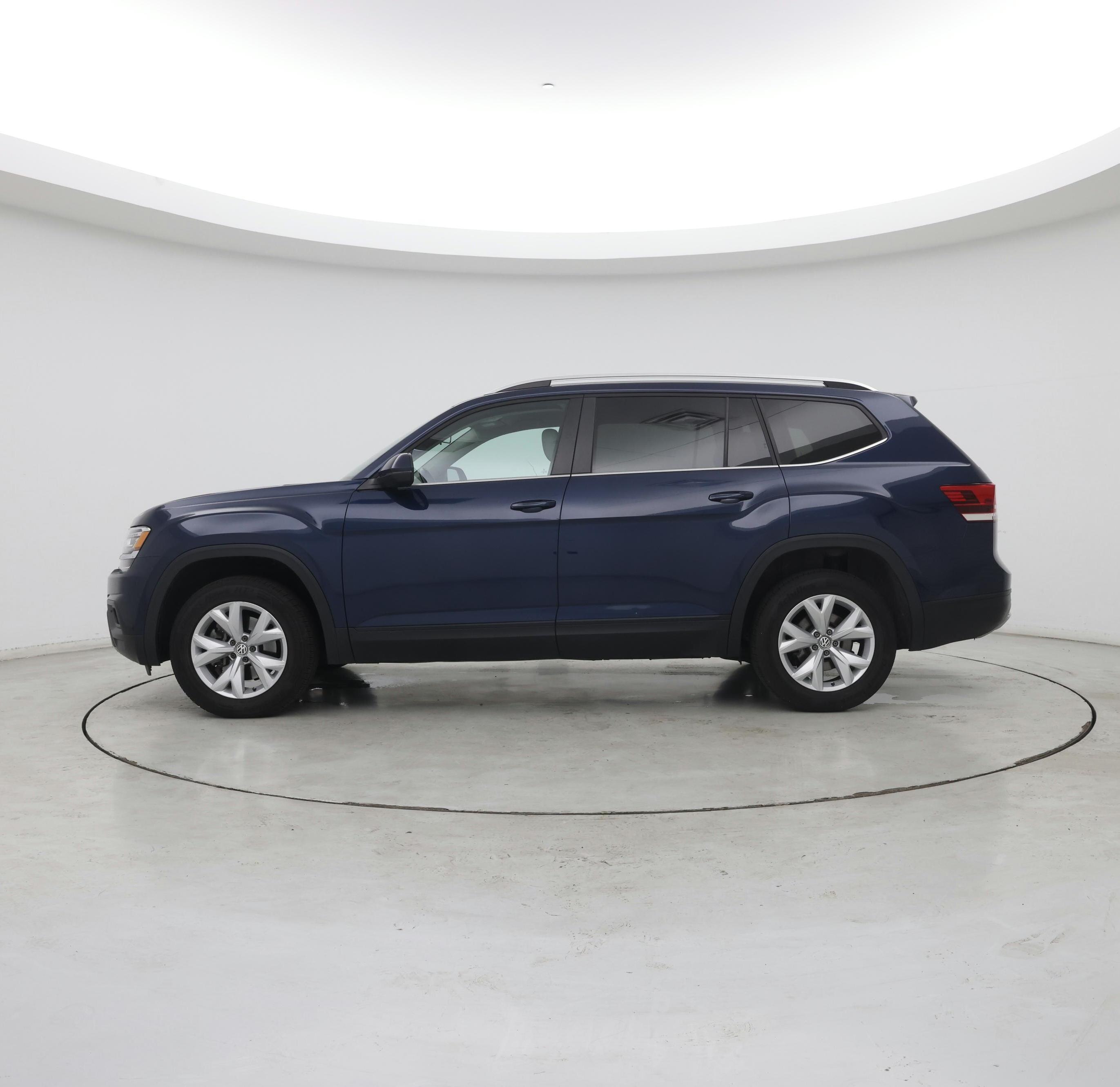 Thumbnail: 2018 Volkswagen Atlas - 3