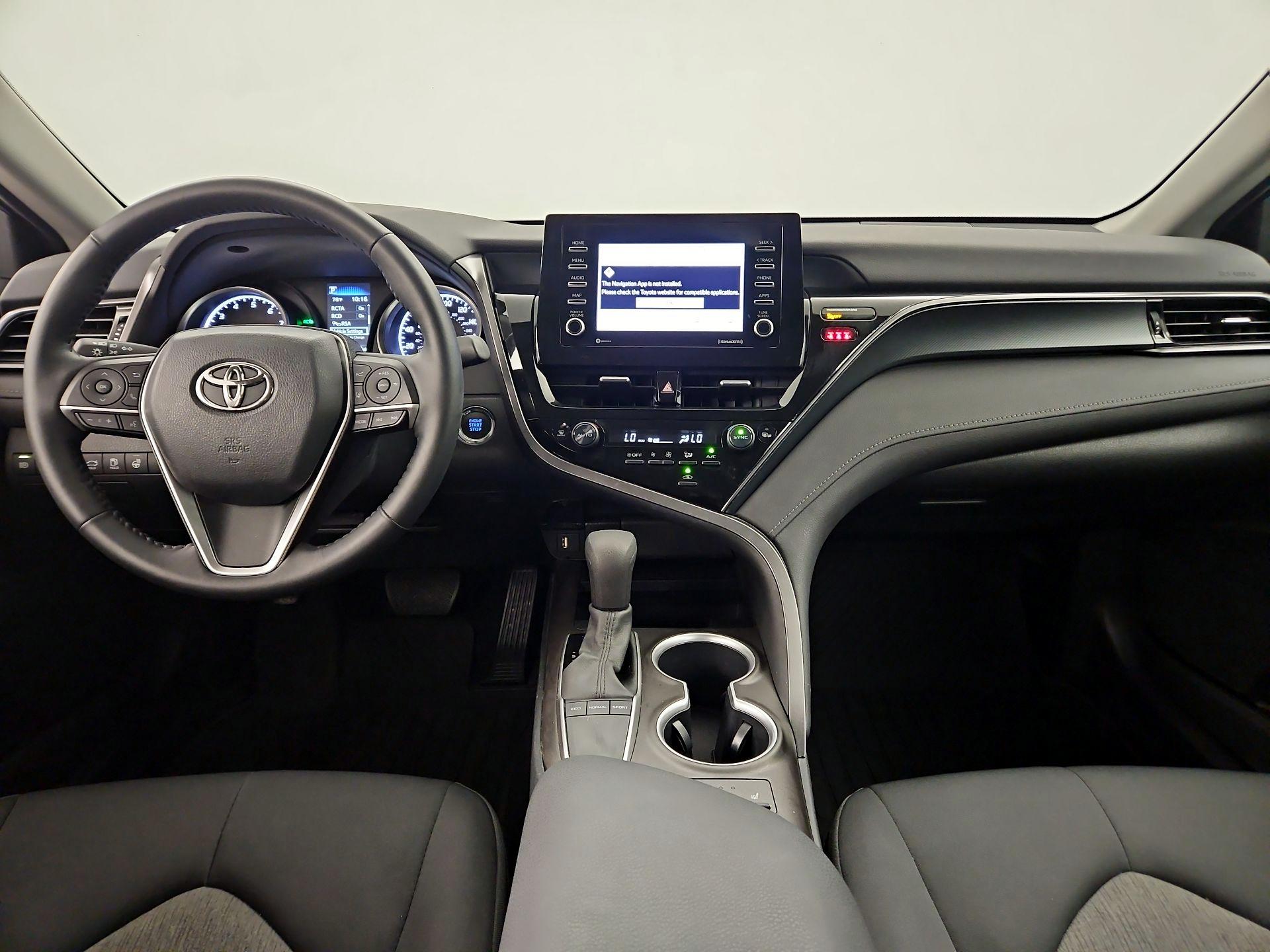 Thumbnail: 2022 Toyota Camry - 9