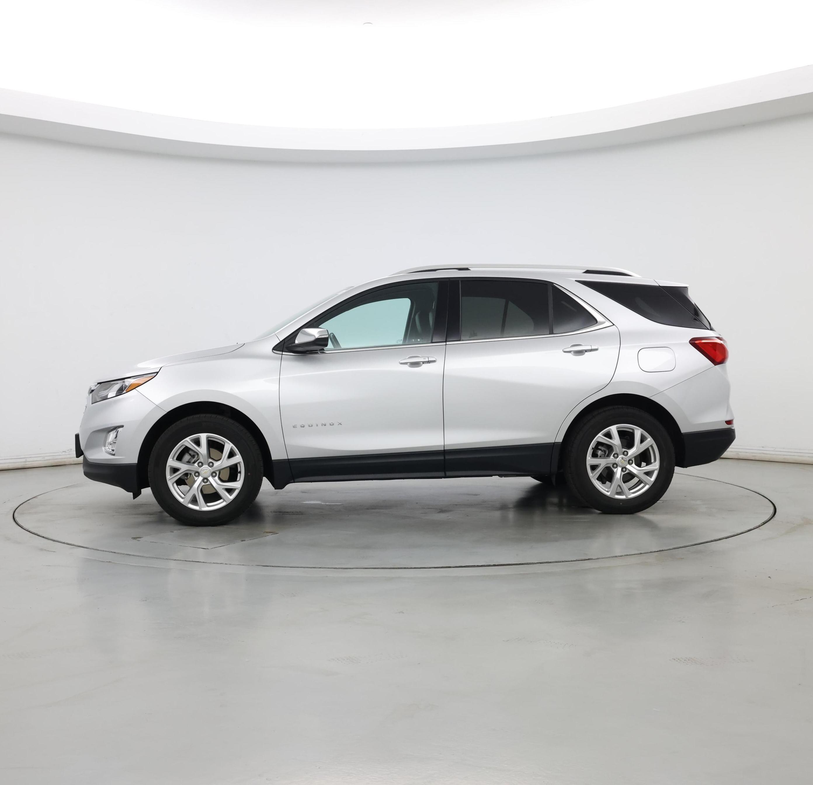 Thumbnail: 2021 Chevrolet Equinox - 3