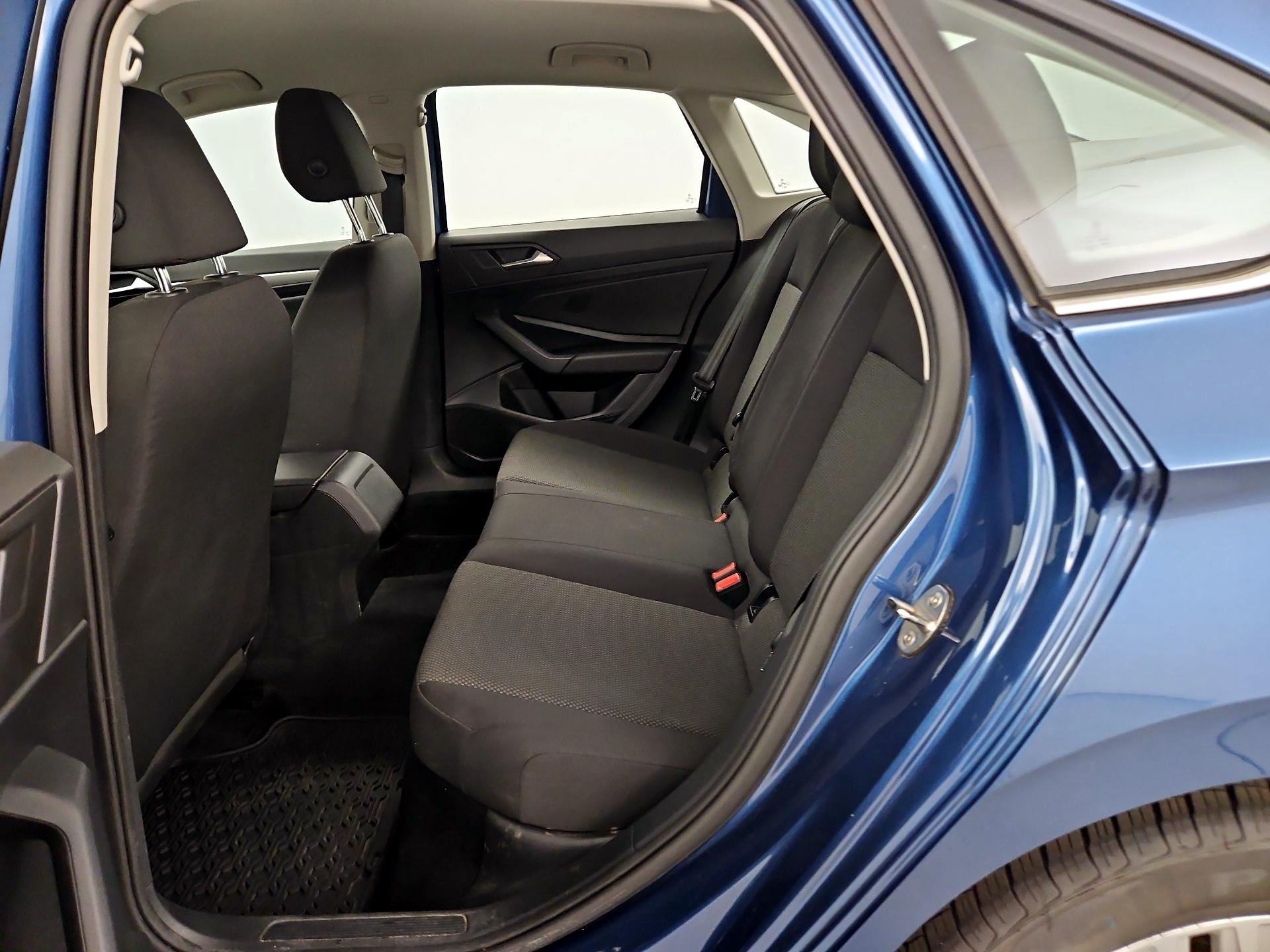 Thumbnail: 2019 Volkswagen Jetta - 19