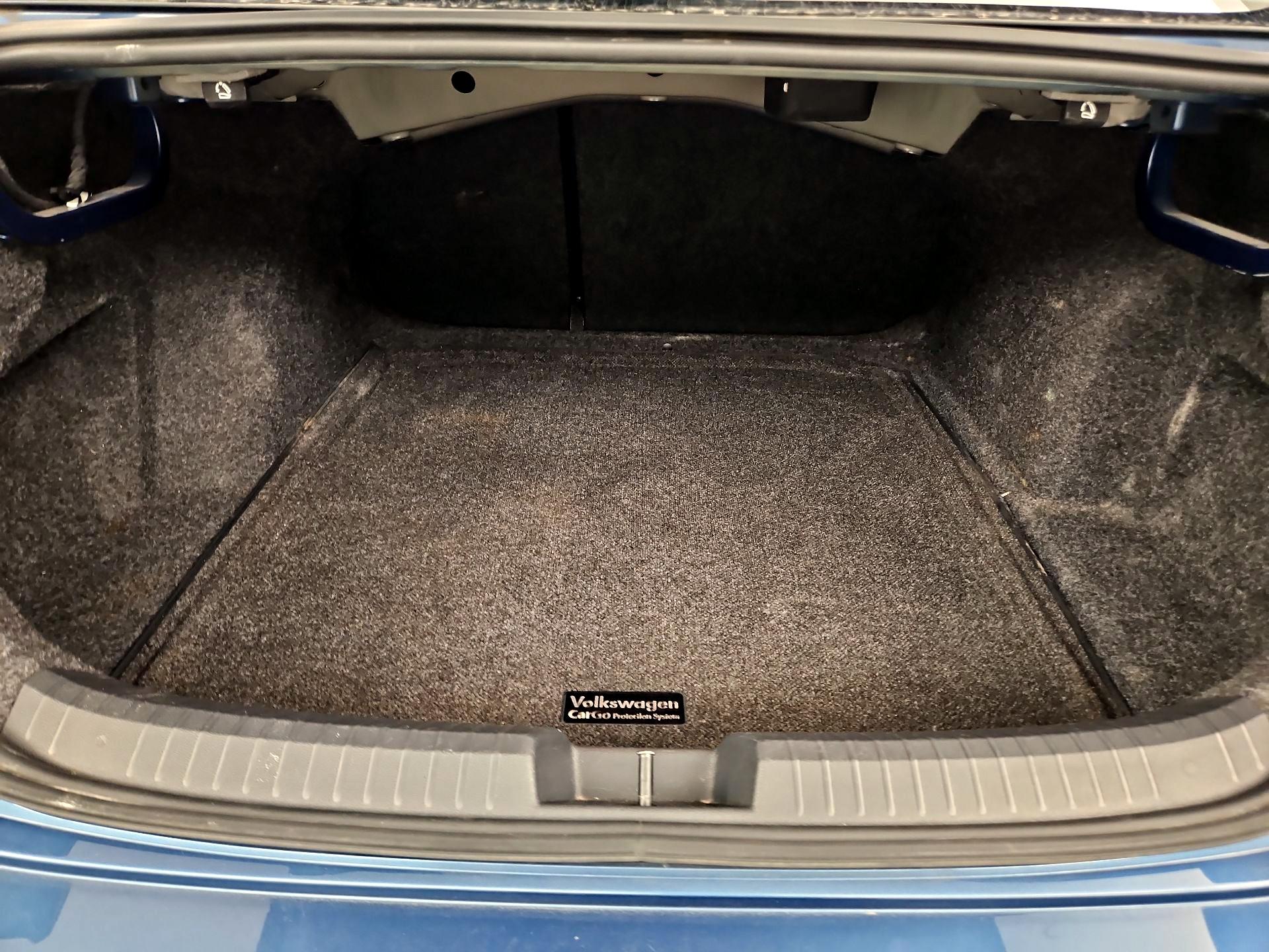 Thumbnail: 2019 Volkswagen Jetta - 20