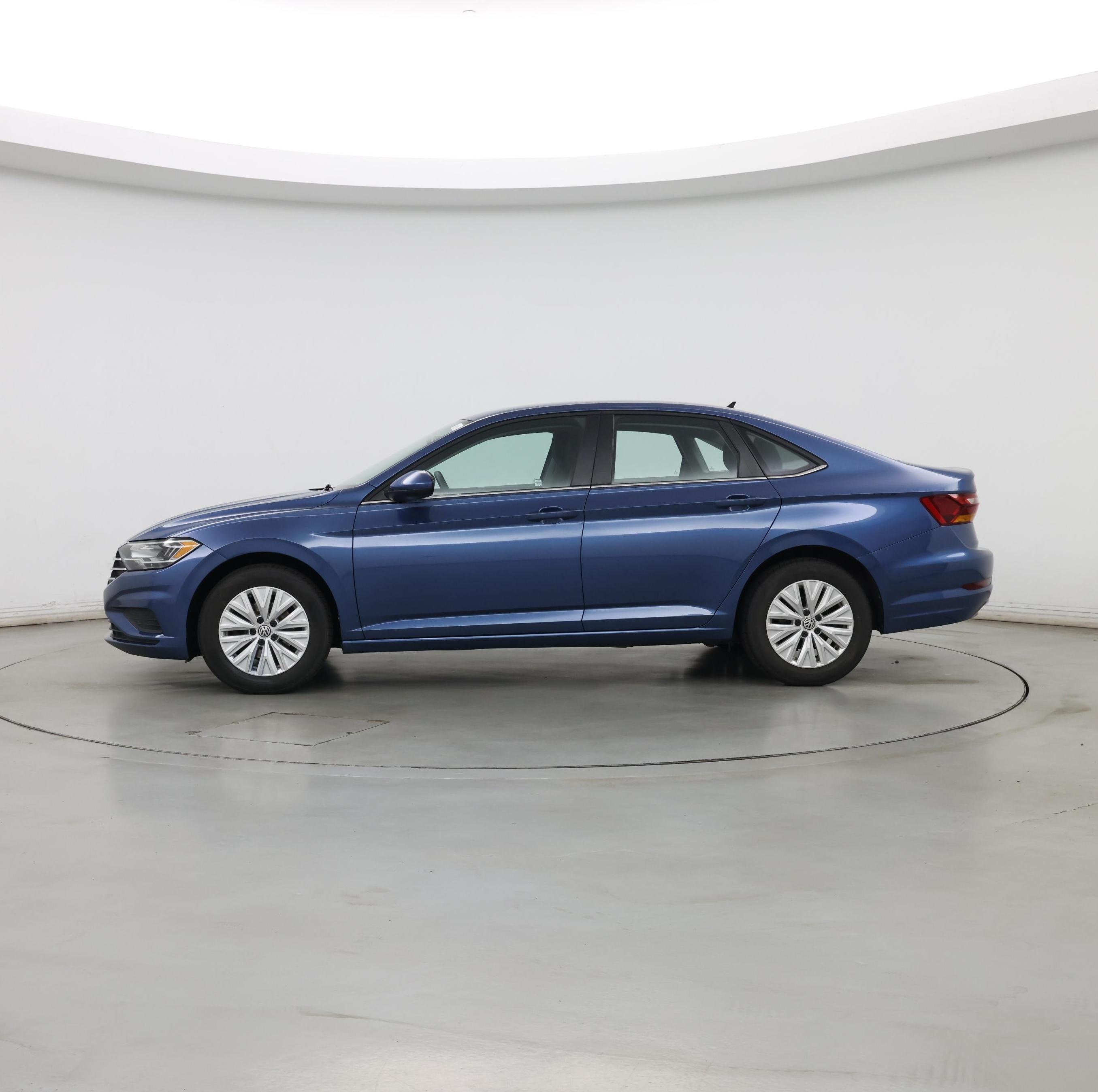 Thumbnail: 2019 Volkswagen Jetta - 3