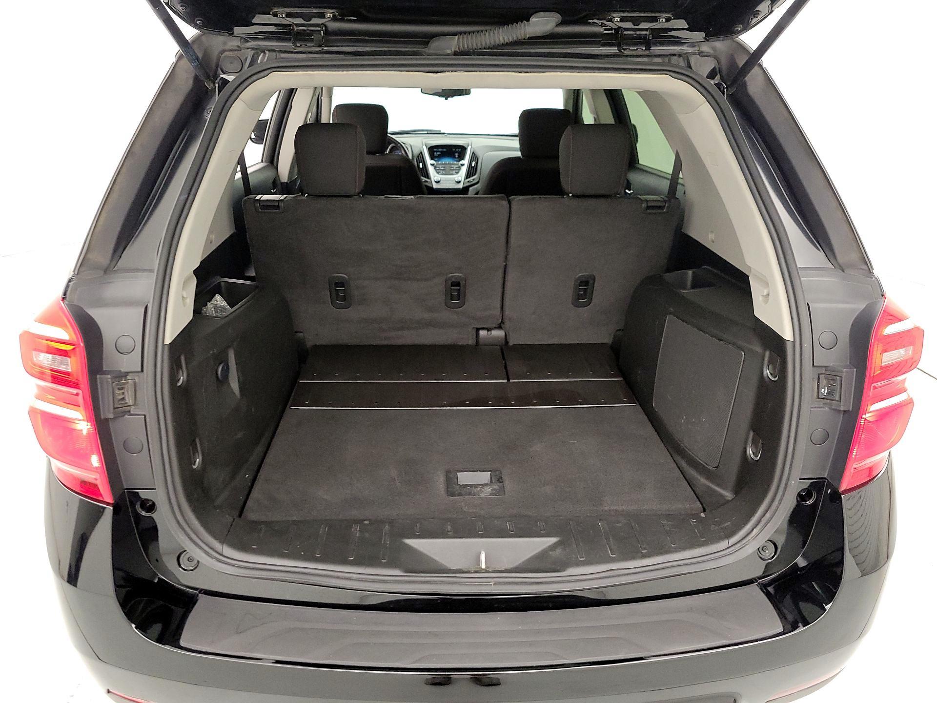 Thumbnail: 2017 Chevrolet Equinox - 19