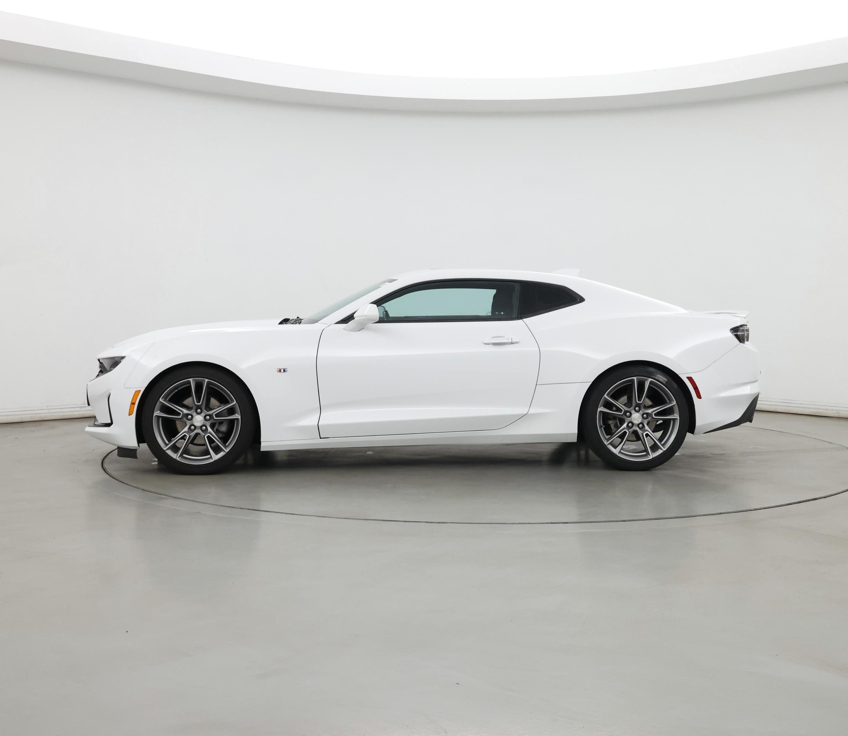 Thumbnail: 2021 Chevrolet Camaro - 3